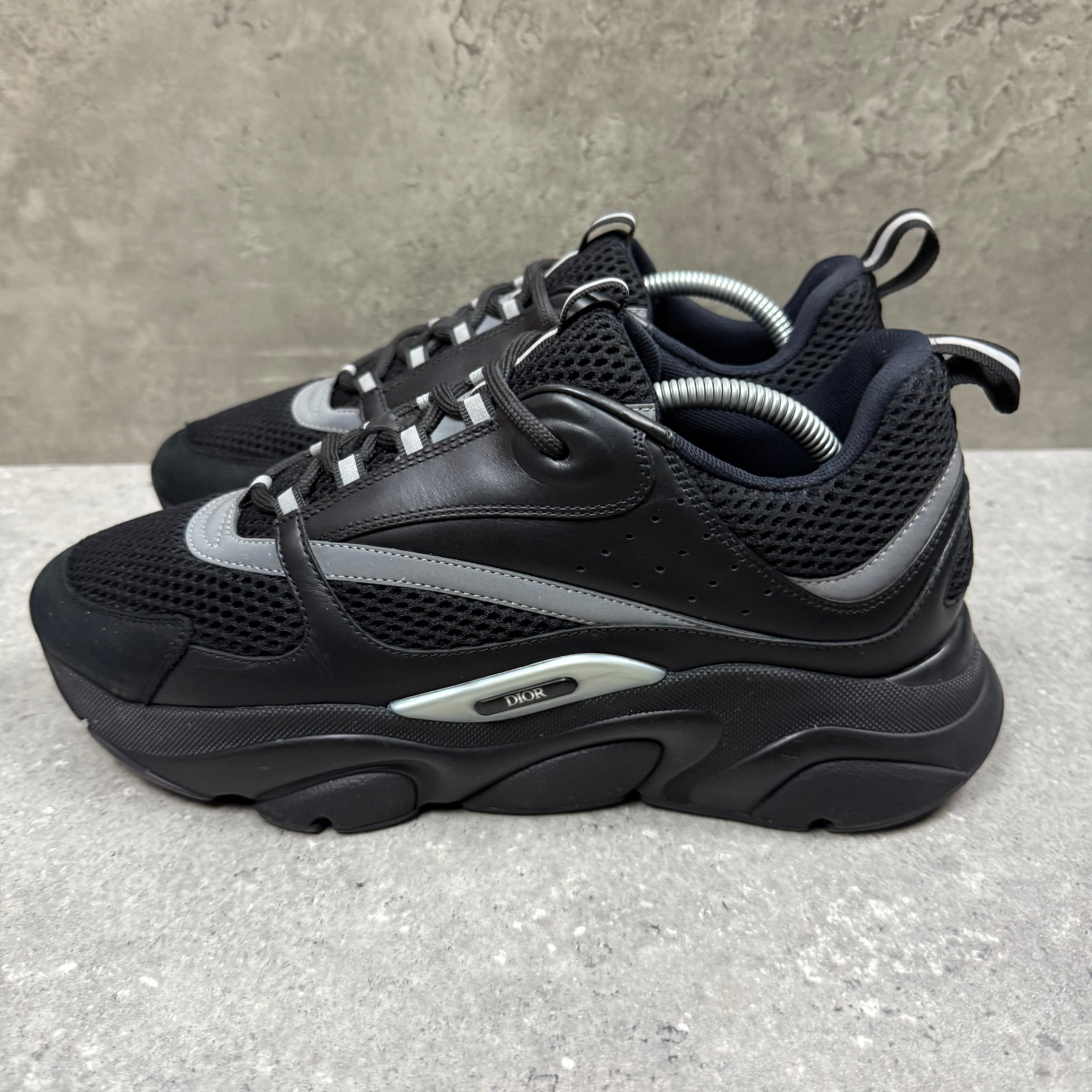 DIOR B22 BLACK - (EU44 / UK10)