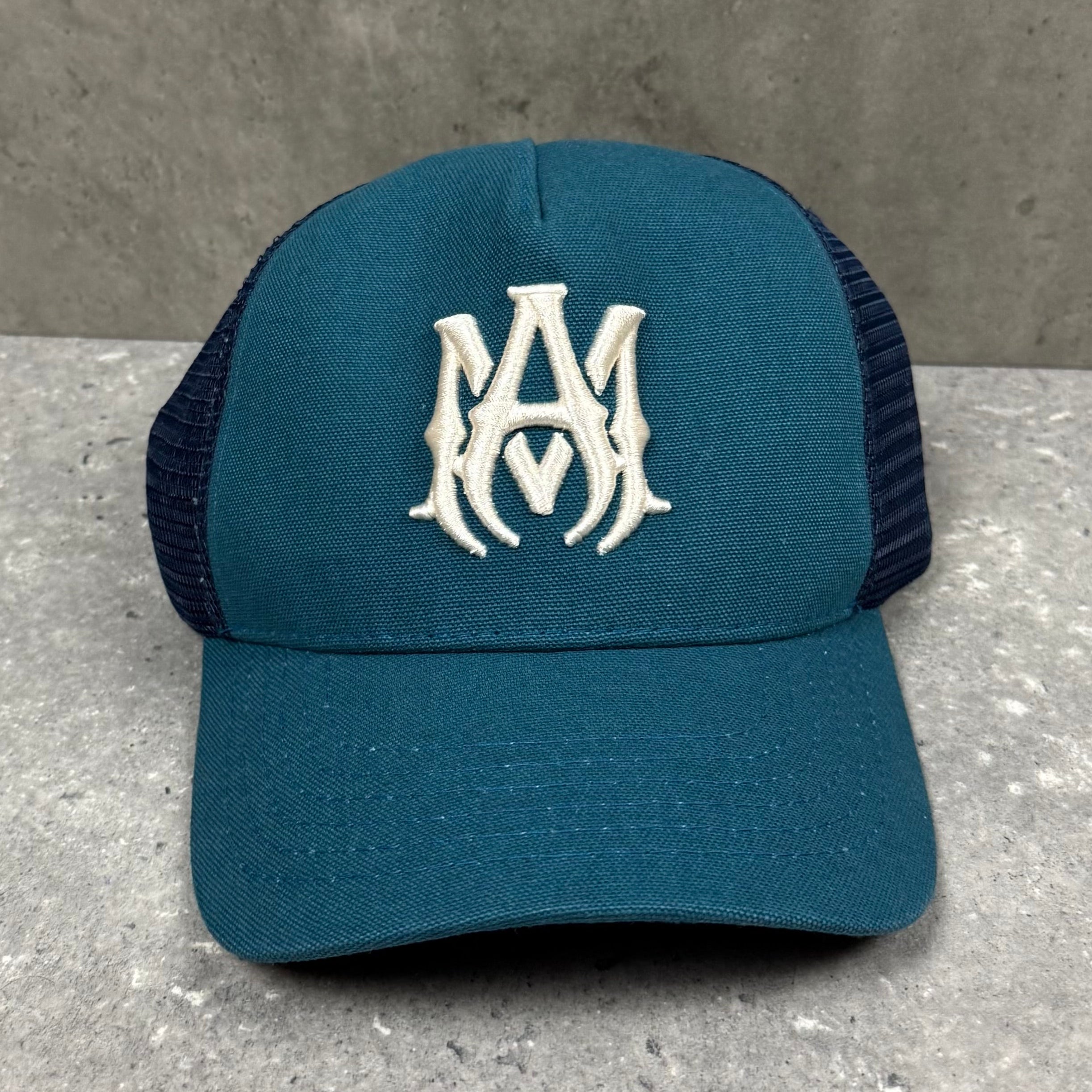 AMIRI TEAL MA LOGO TRUCKER CAP