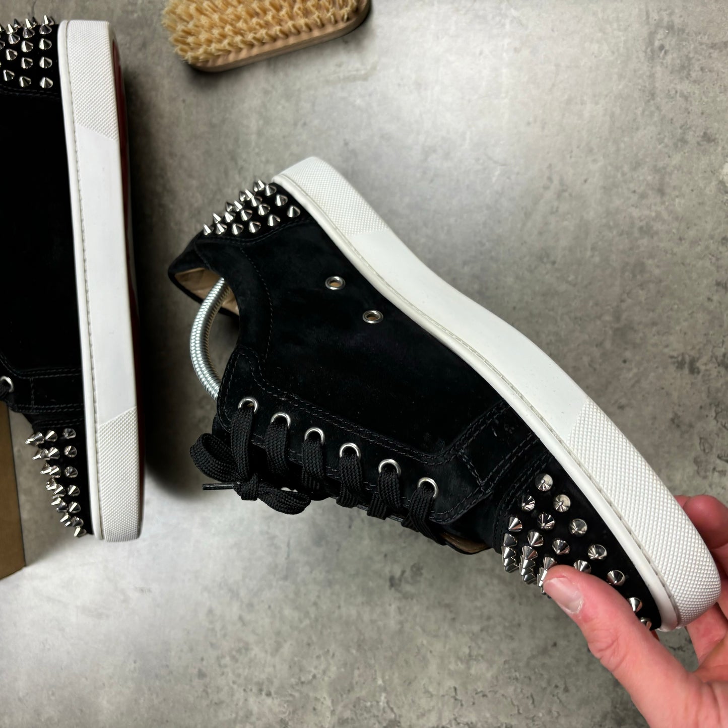 LOUBOUTIN LOW TRAINERS (FITS 9-10)