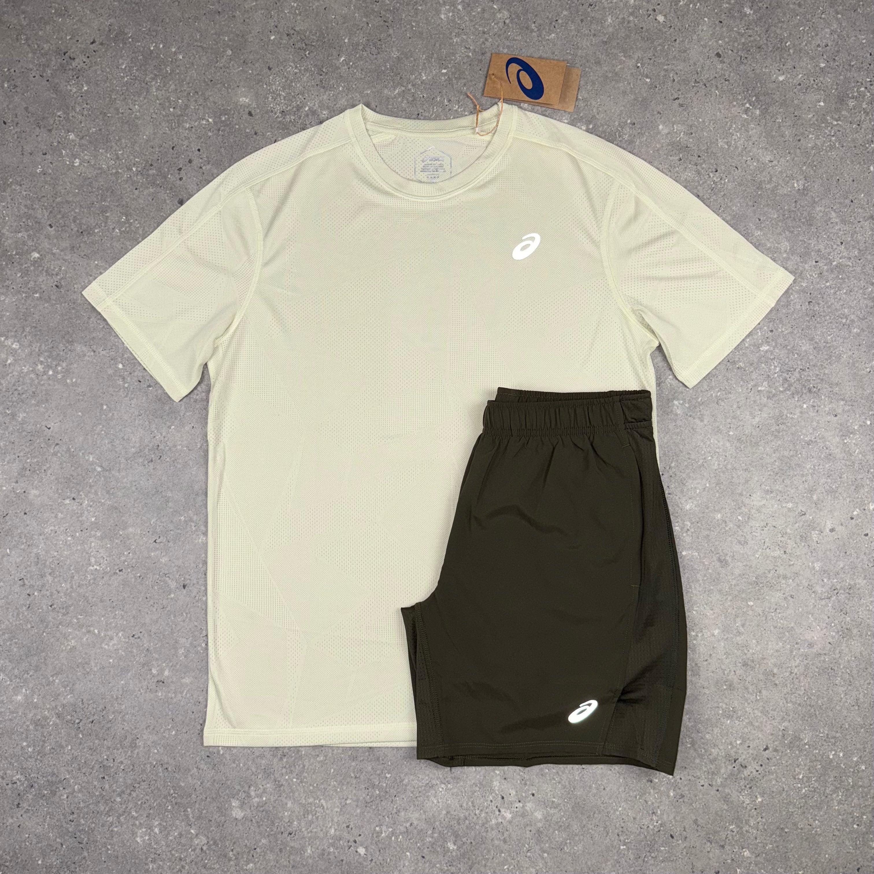 ASICS MINERAL BEIGE JACQUARD T-SHIRT & BROWN SHORTS SET