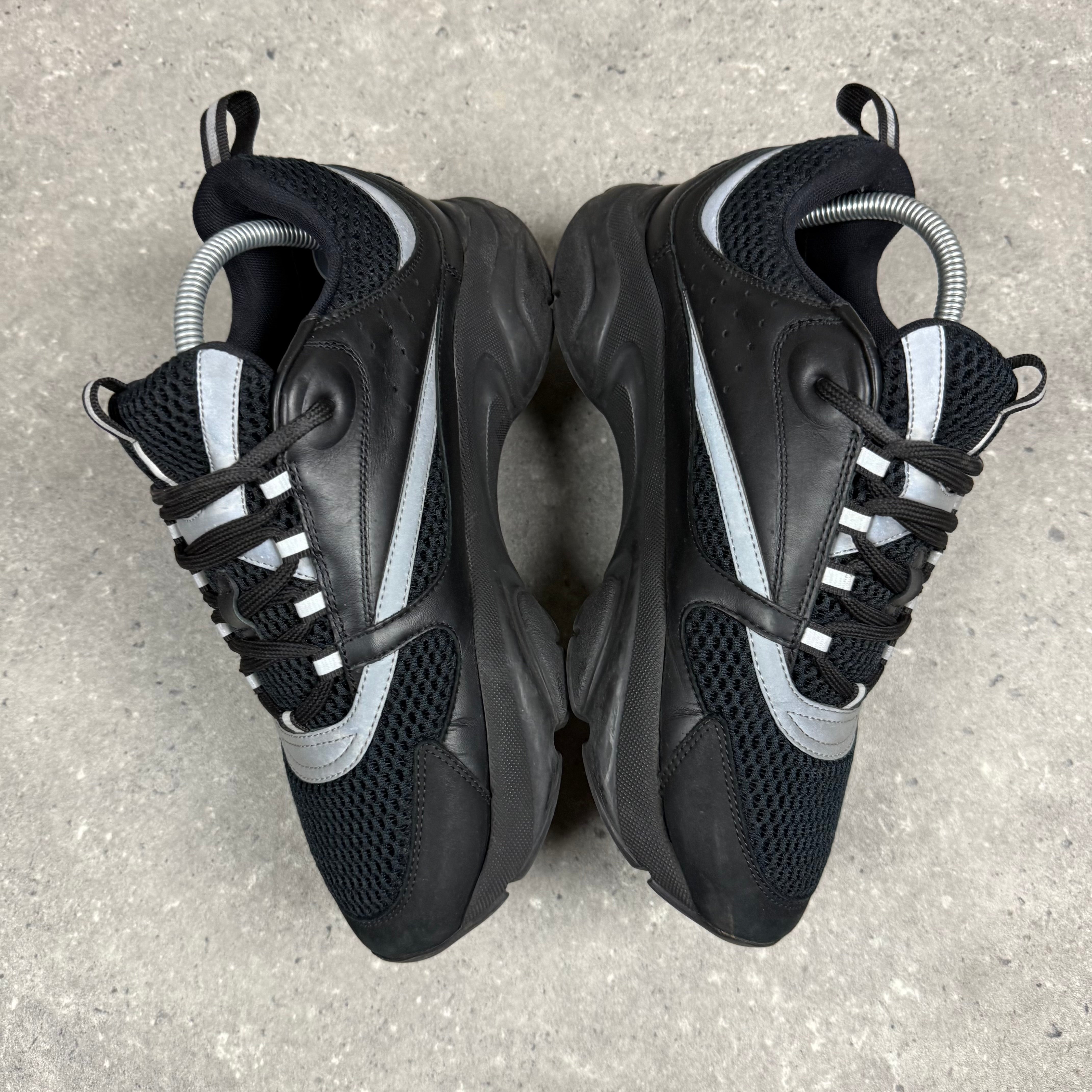 DIOR B22 BLACK - (EU41.5 / UK 7.5)