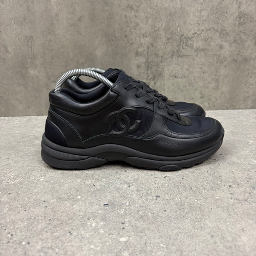 CHANEL RUNNERS -  (EU 41 / UK 7)