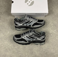 SAUCONY OMNI PRO GRID 9 - BLACK / GREY