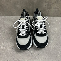 DIOR B25 BLACK / WHITE - (EU 42 / UK 8)