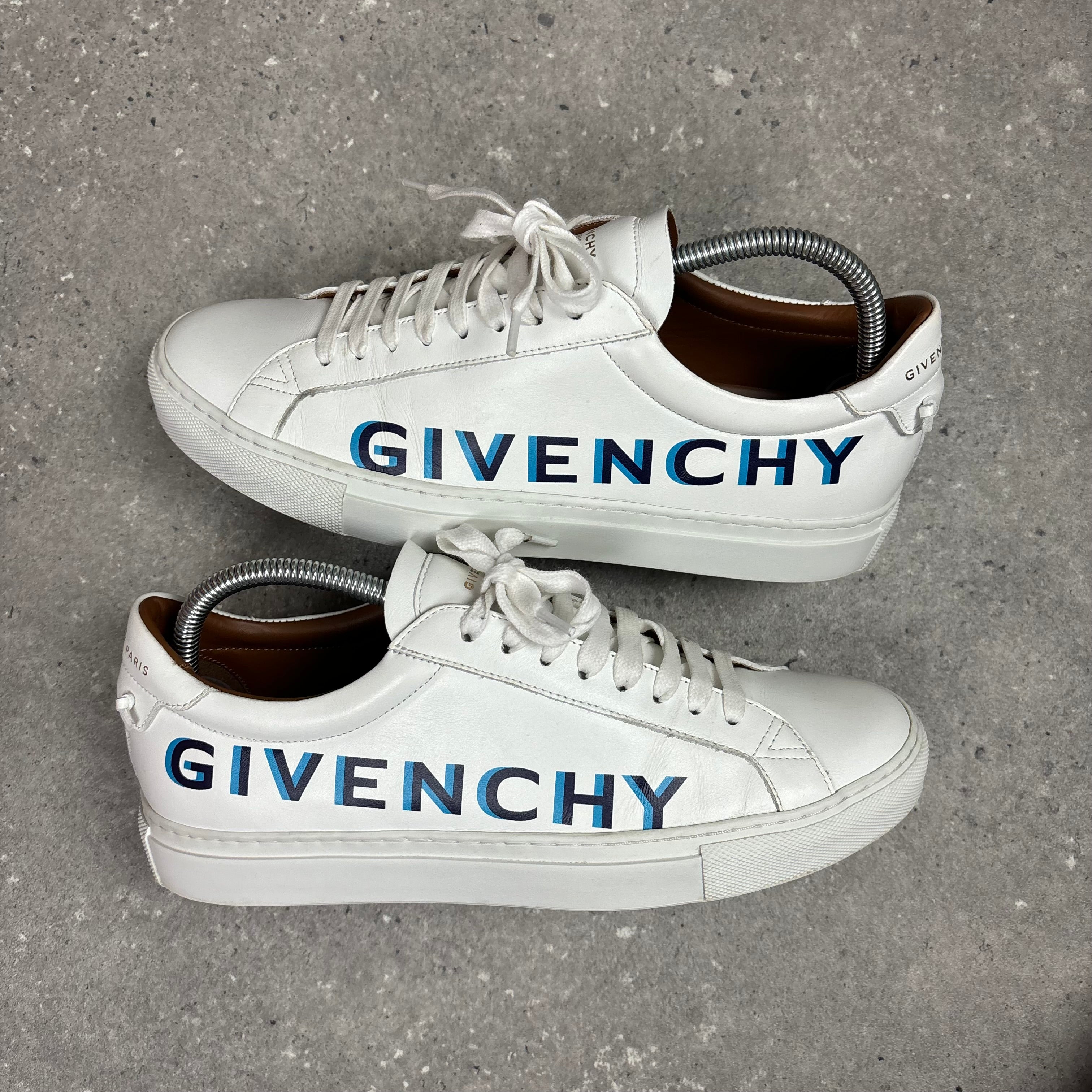 GIVENCHY TRAINERS WHITE - EU39 ( FIT UK 6 )