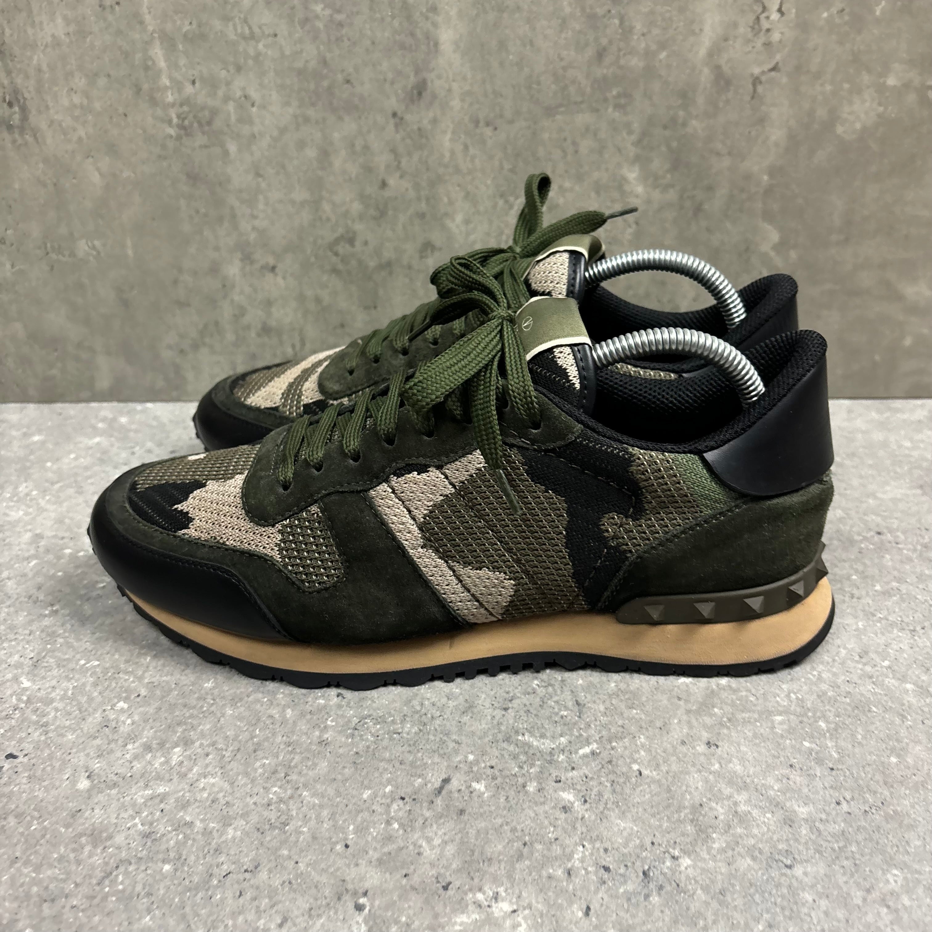 VALENTINO ROCKRUNNER KHAKI - (EU 41 / UK 7)