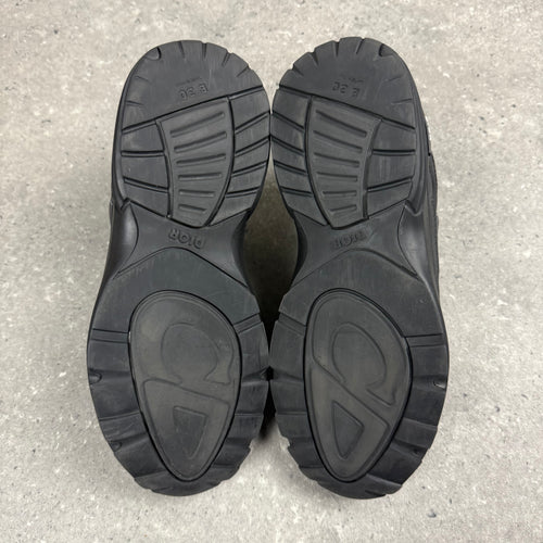 DIOR B30 BLACK (EU 41 / UK 7)