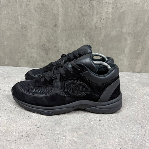 CHANEL RUNNERS BLACK -  (EU40.5 / UK6.5)