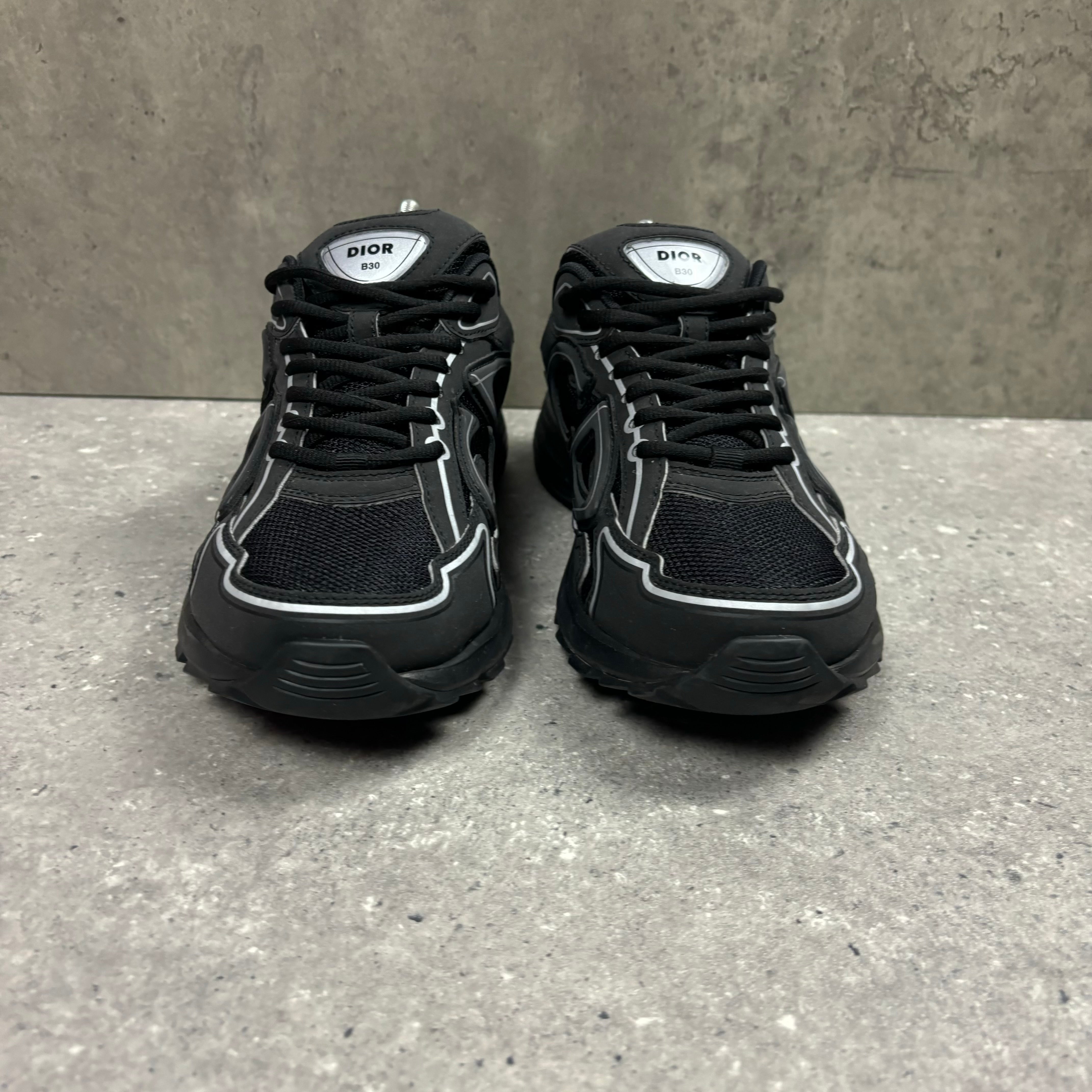DIOR B30 BLACK - (EU 42 / UK 8)