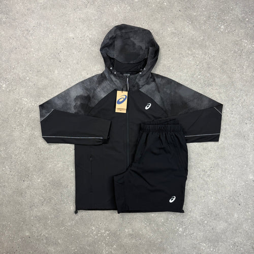 ASICS REFLECTIVE WINDRUNNER JACKET & CORE SHORT SET - BLACK