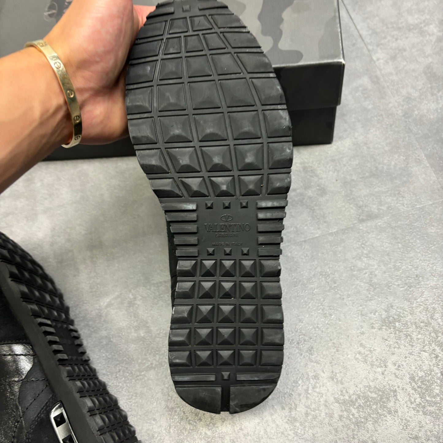 VALENTINO ROCKRUNNERS BLACK (FITS 7/8)