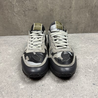 VALENTINO ROCKRUNNER GREY - (EU42 / UK8)