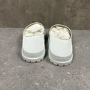 GUCCI SLIDERS - (EU 42 / UK 8)