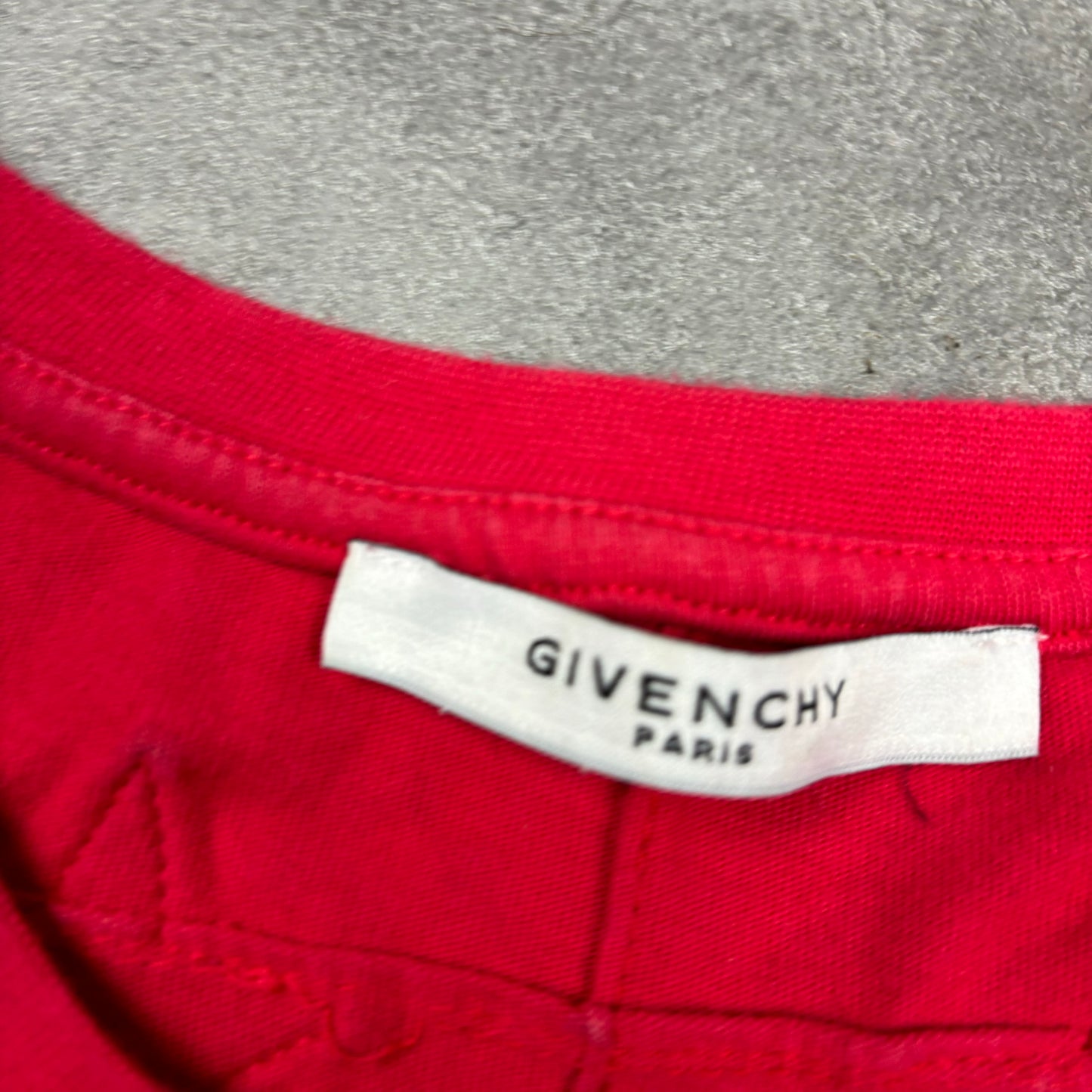 GIVENCHY STAR TEE - RED (FITS S)