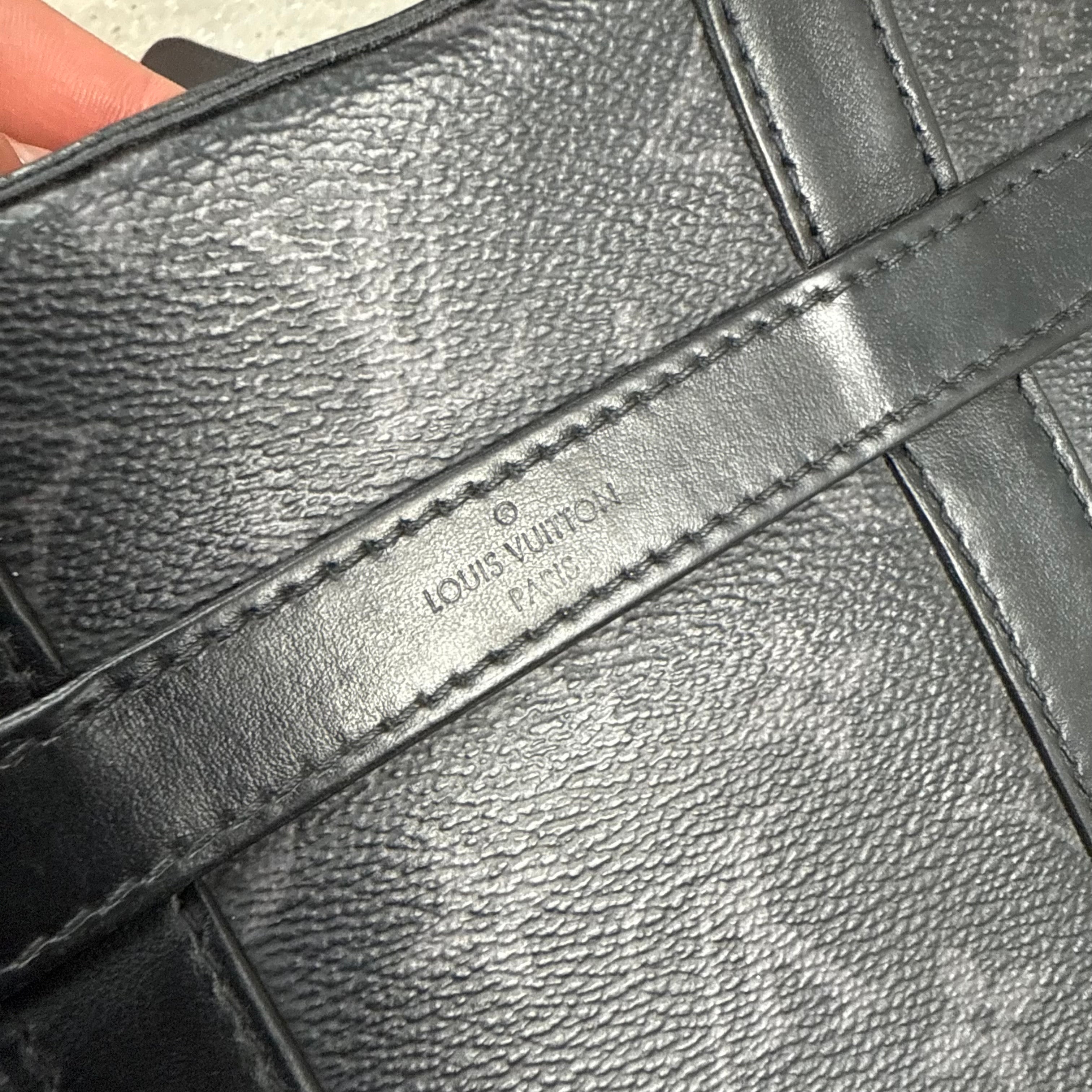 LOUIS VUITTON TRUNK MESSENGER BAG - BLACK