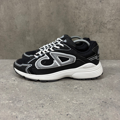 DIOR B30 BLACK / WHITE - (EU 42 / UK 8)
