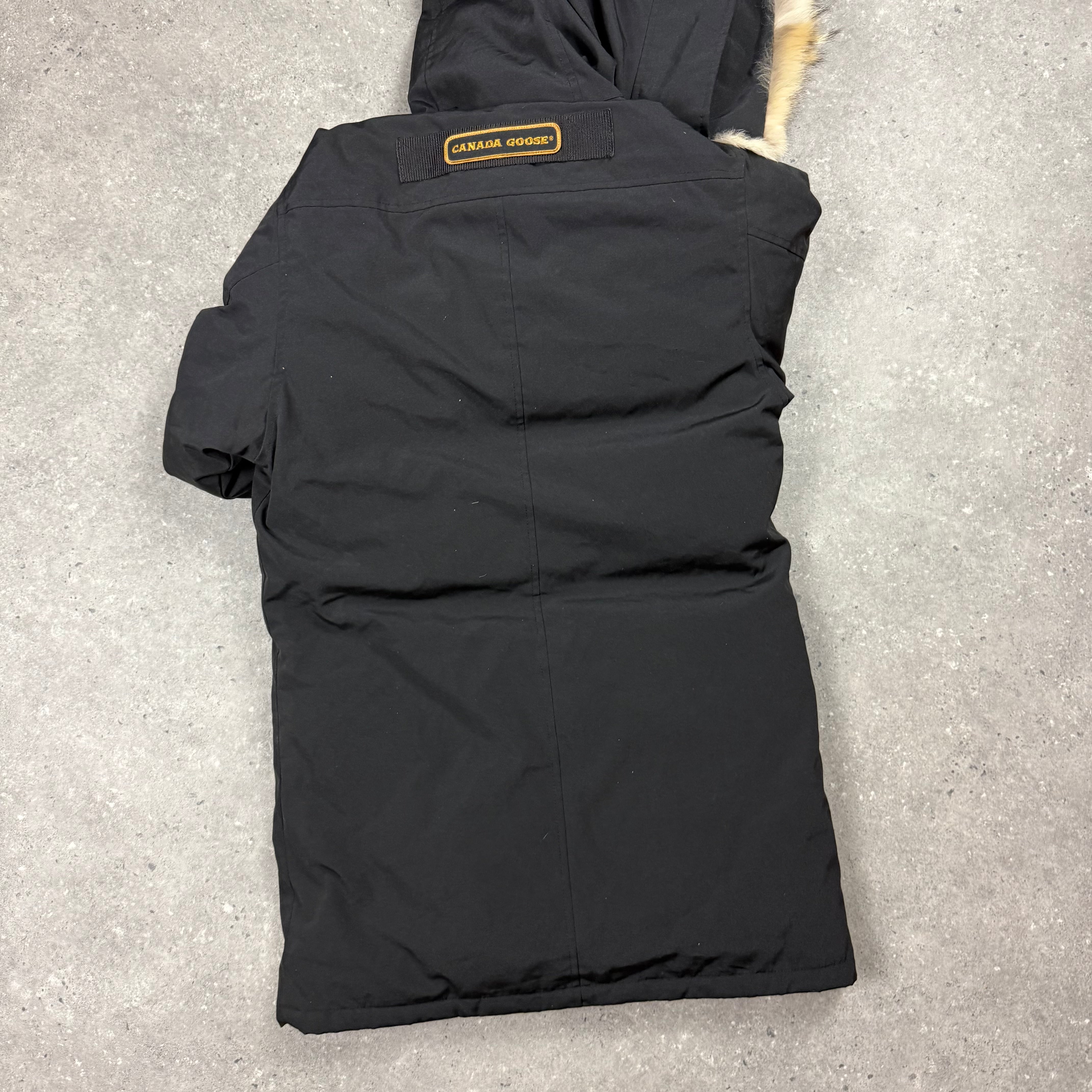 CANADA GOOSE CHATEAU PARKA BLACK - (XS)