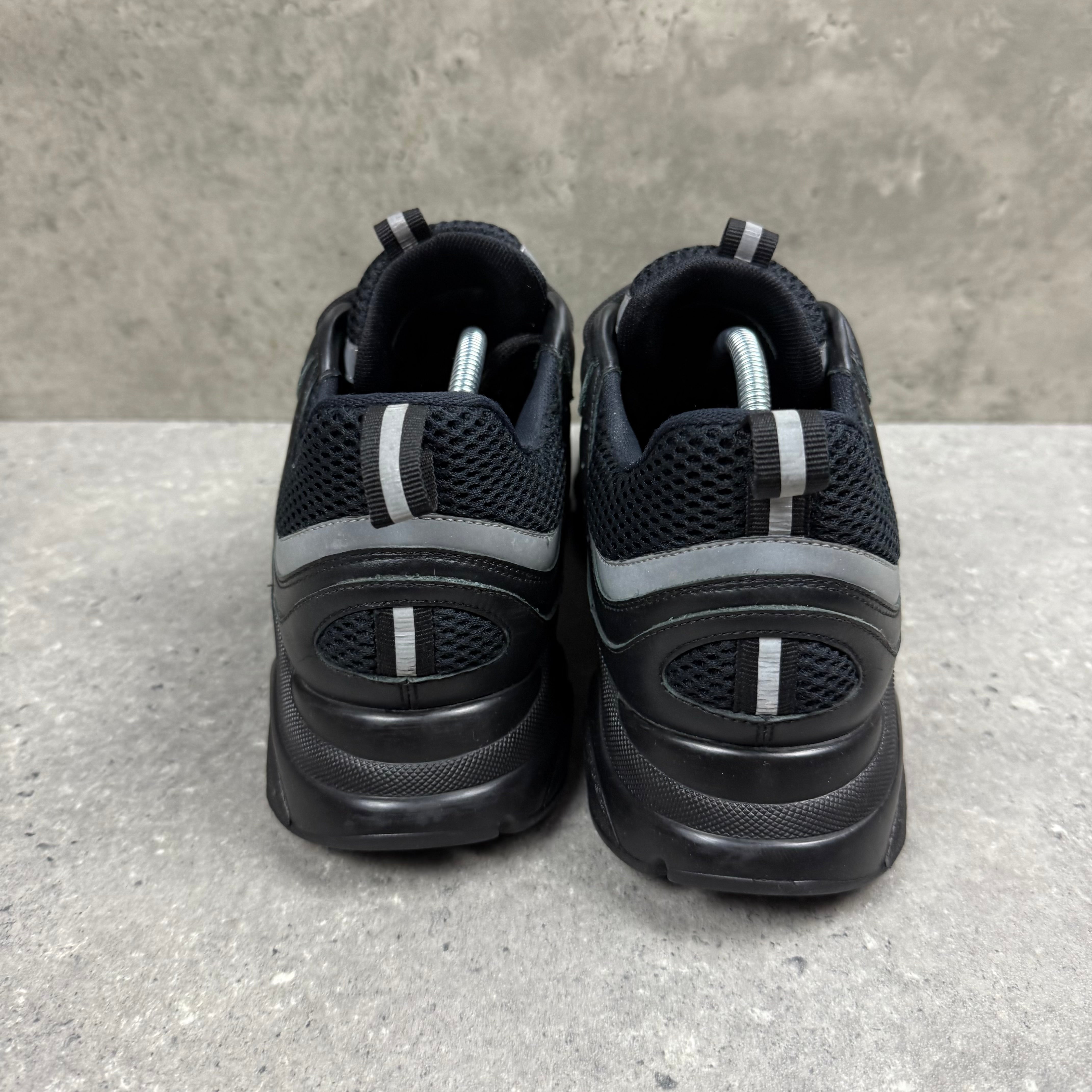 DIOR B22 BLACK - (EU43.5 / UK9.5)