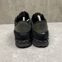 VALENTINO ROCKRUNNER GREY - (EU42 / UK8)