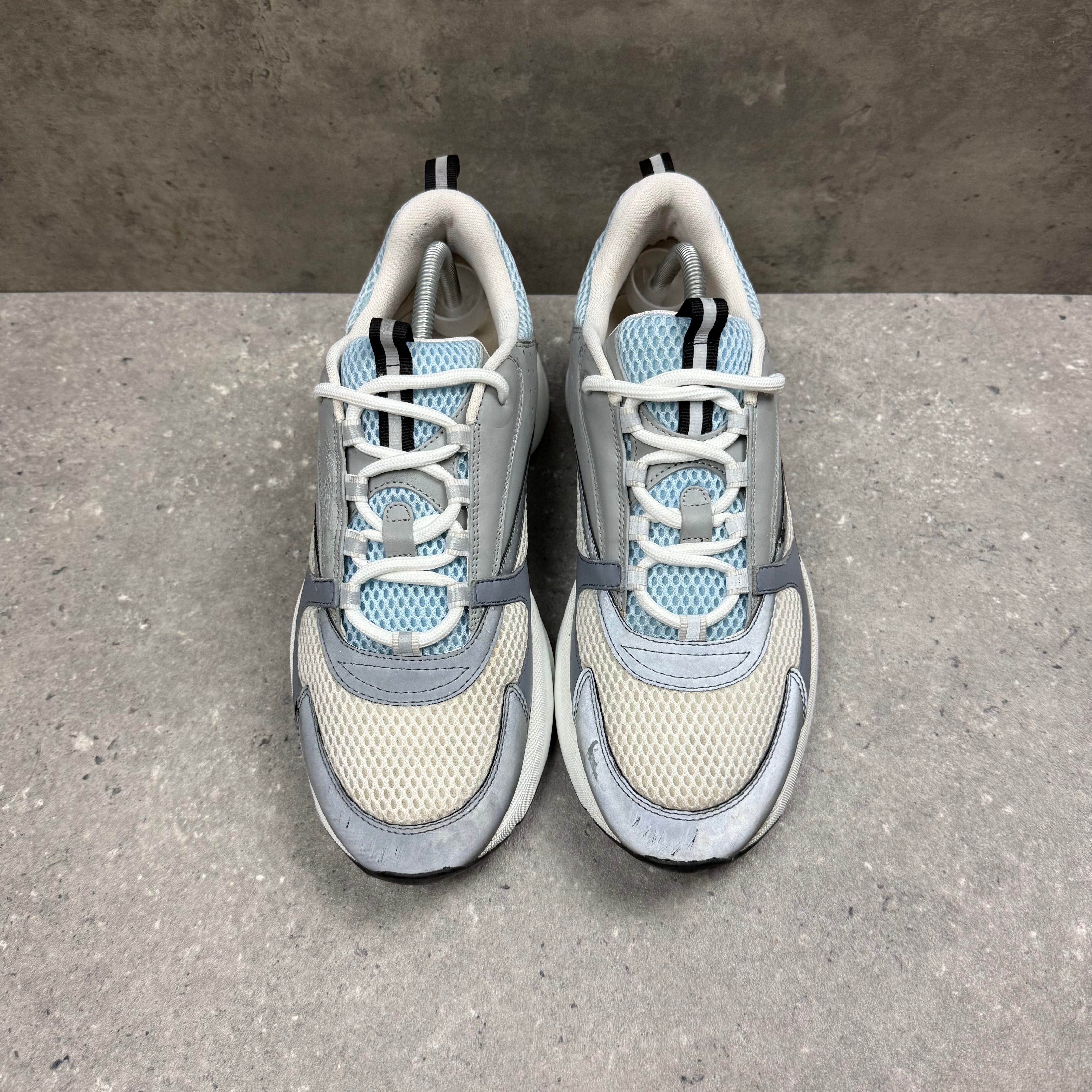 DIOR B22 BABY BLUE - (EU44 / UK10)