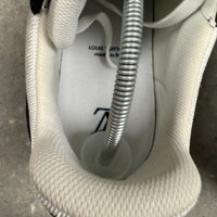 LOUIS VUITTON BLACK DENIMS - EU 42.5 (FITS UK 9.5)