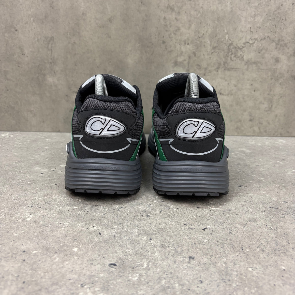 DIOR B30 GREEN/BLACK (EU 41 / UK 7)