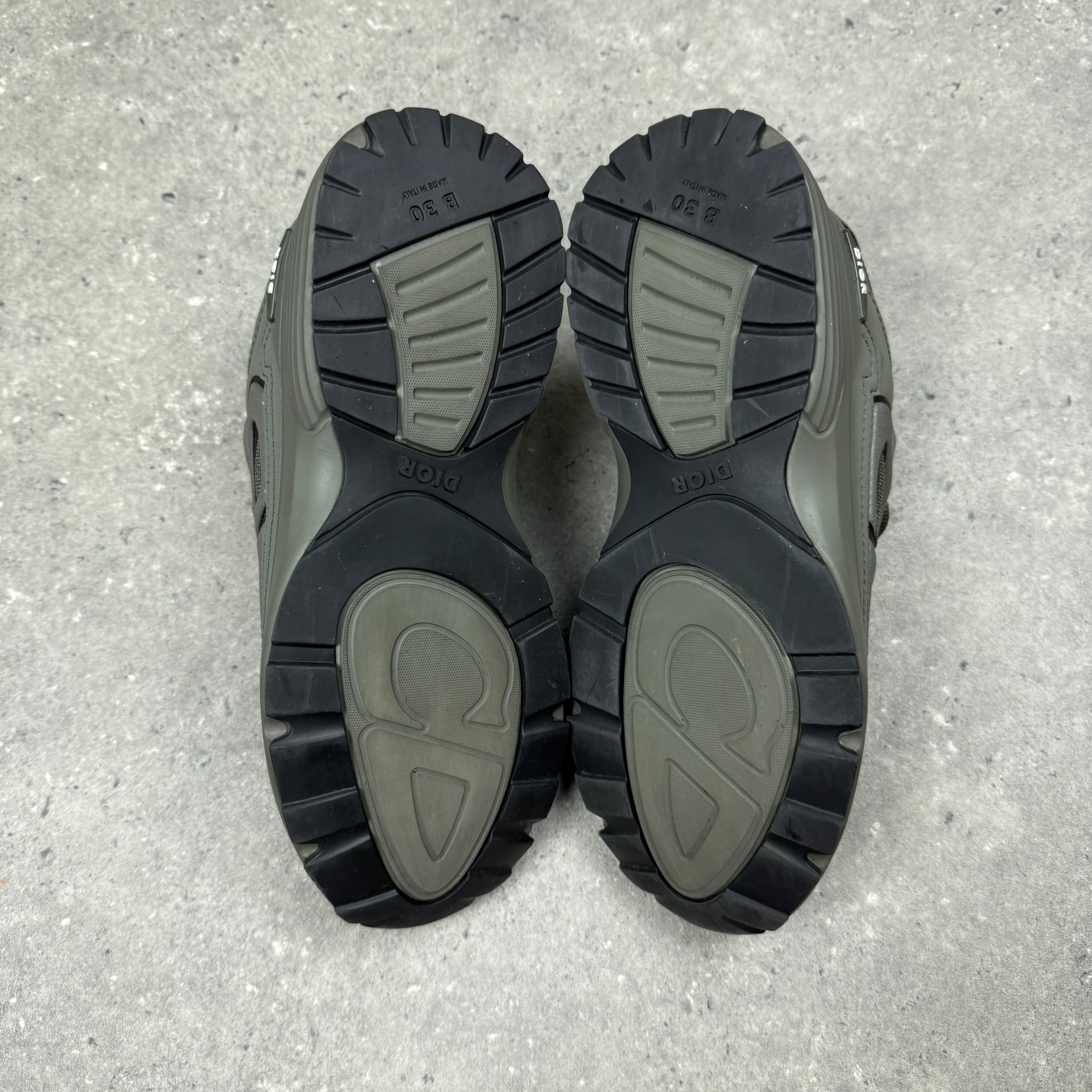 DIOR B30 KHAKI - (EU 40 / UK 6)