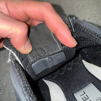 CHANEL RUNNERS CREAM/BLACK -  (EU 41 / UK 7)