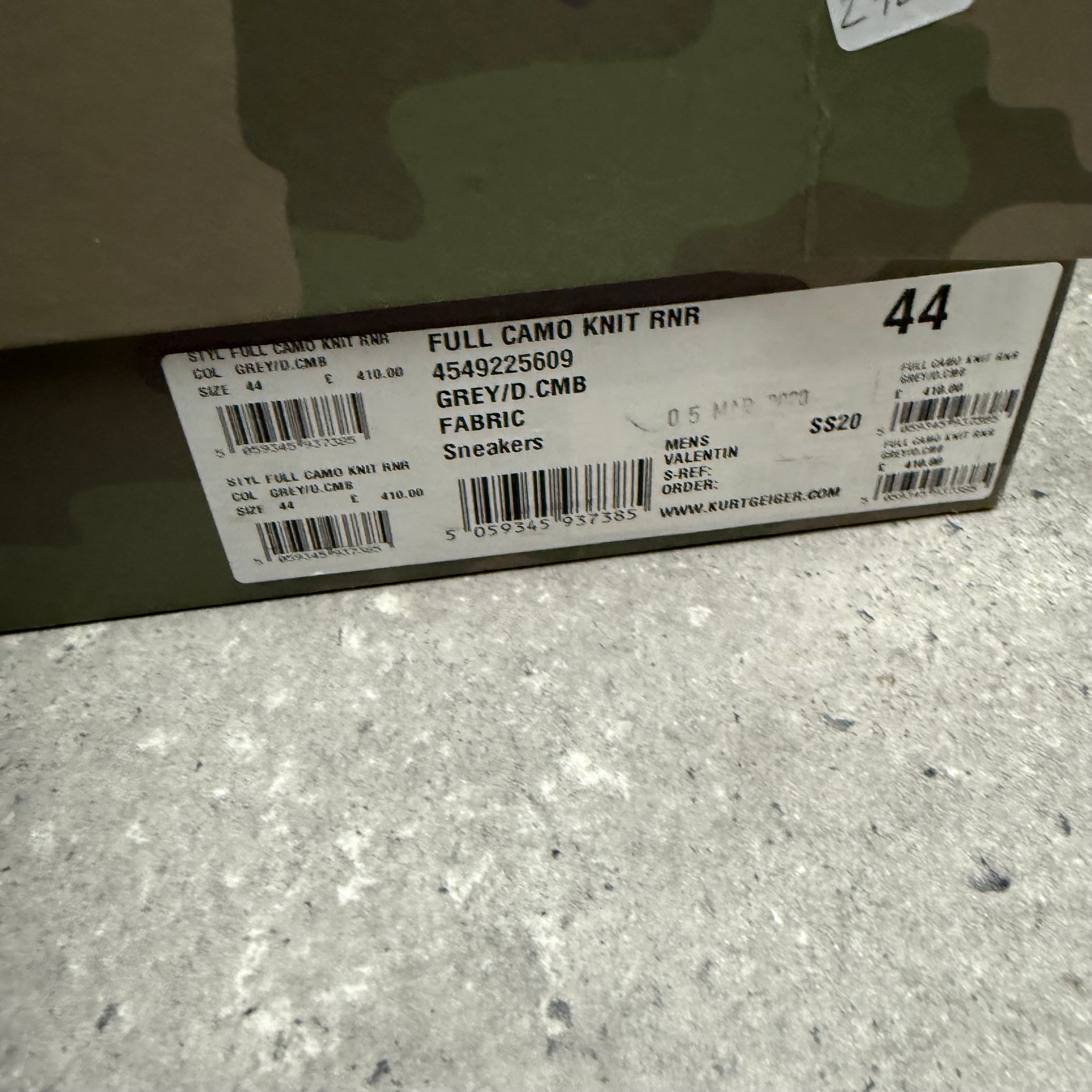 VALENTINO ROCKRUNNER GREY - (EU44 / UK10)