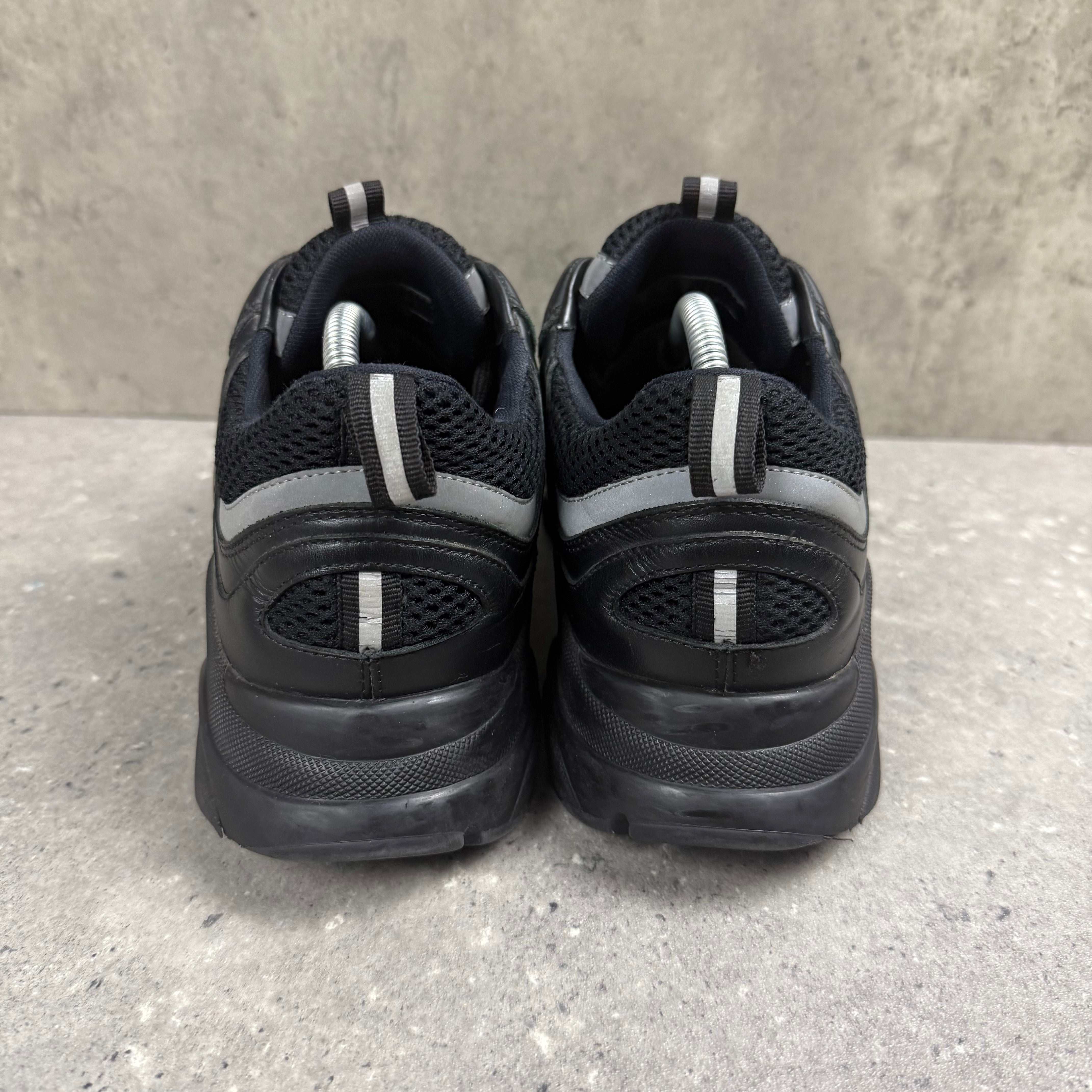 DIOR B22 BLACK - (EU43 / UK9)