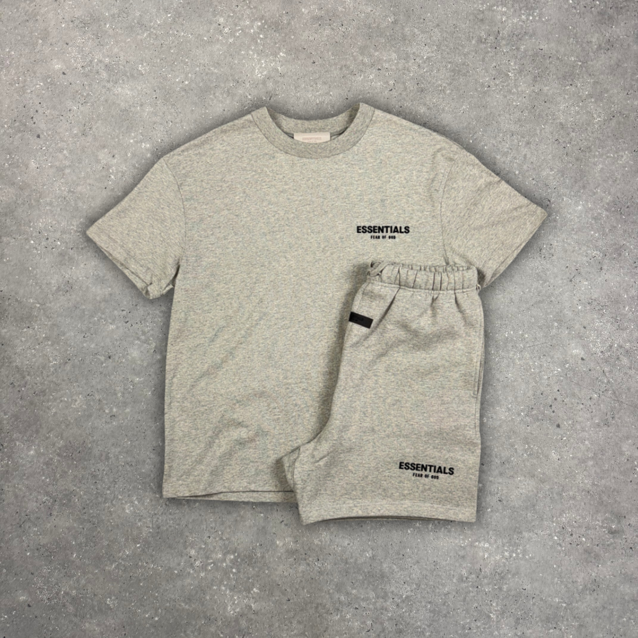 ESSENTIALS SS22 - T-SHIRT & SHORT SET - DARK OATMEAL