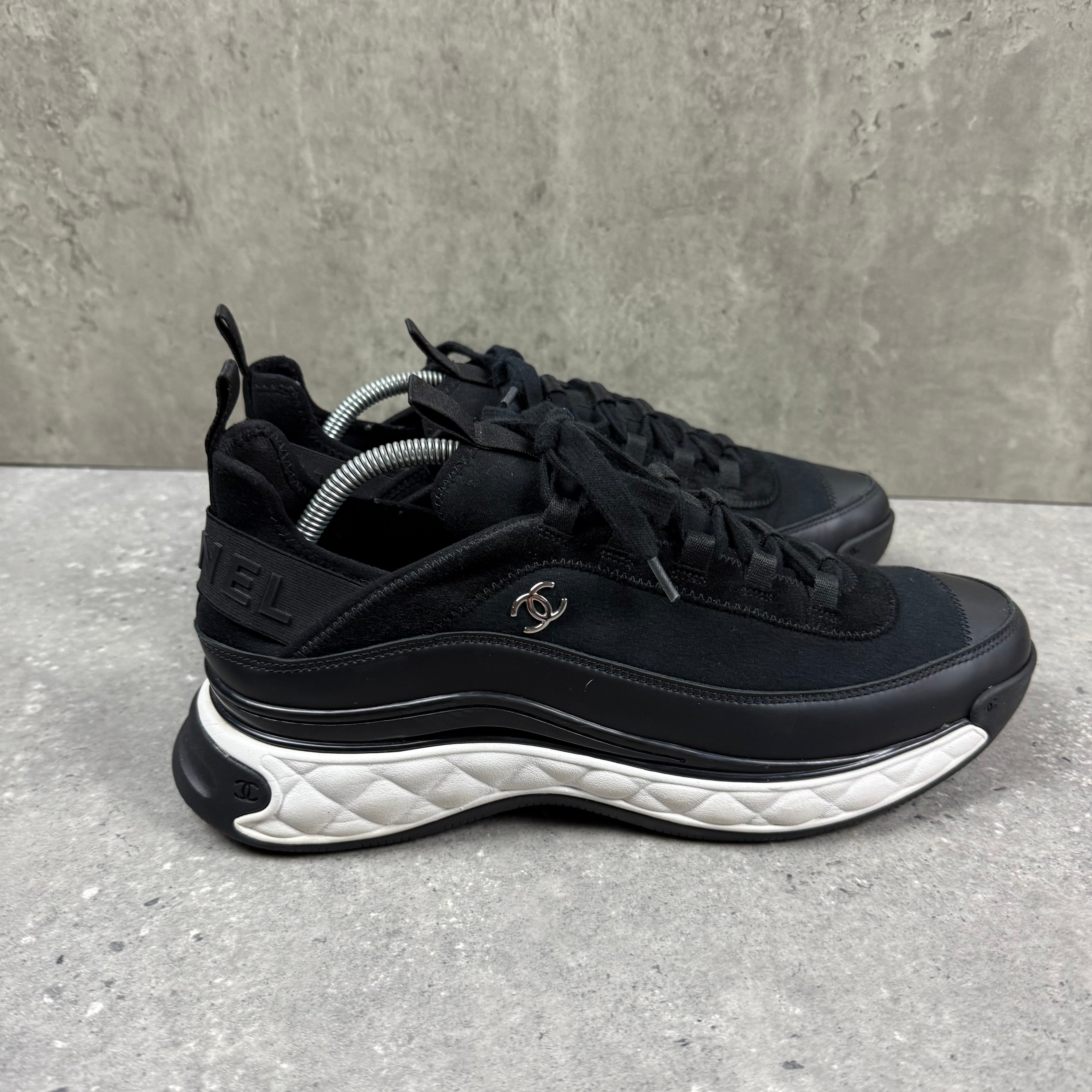 CHANEL RUNNERS -  (EU44 / UK10)
