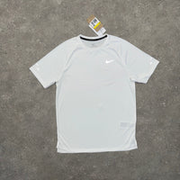 NIKE ADV STRIDE T-SHIRT - WHITE