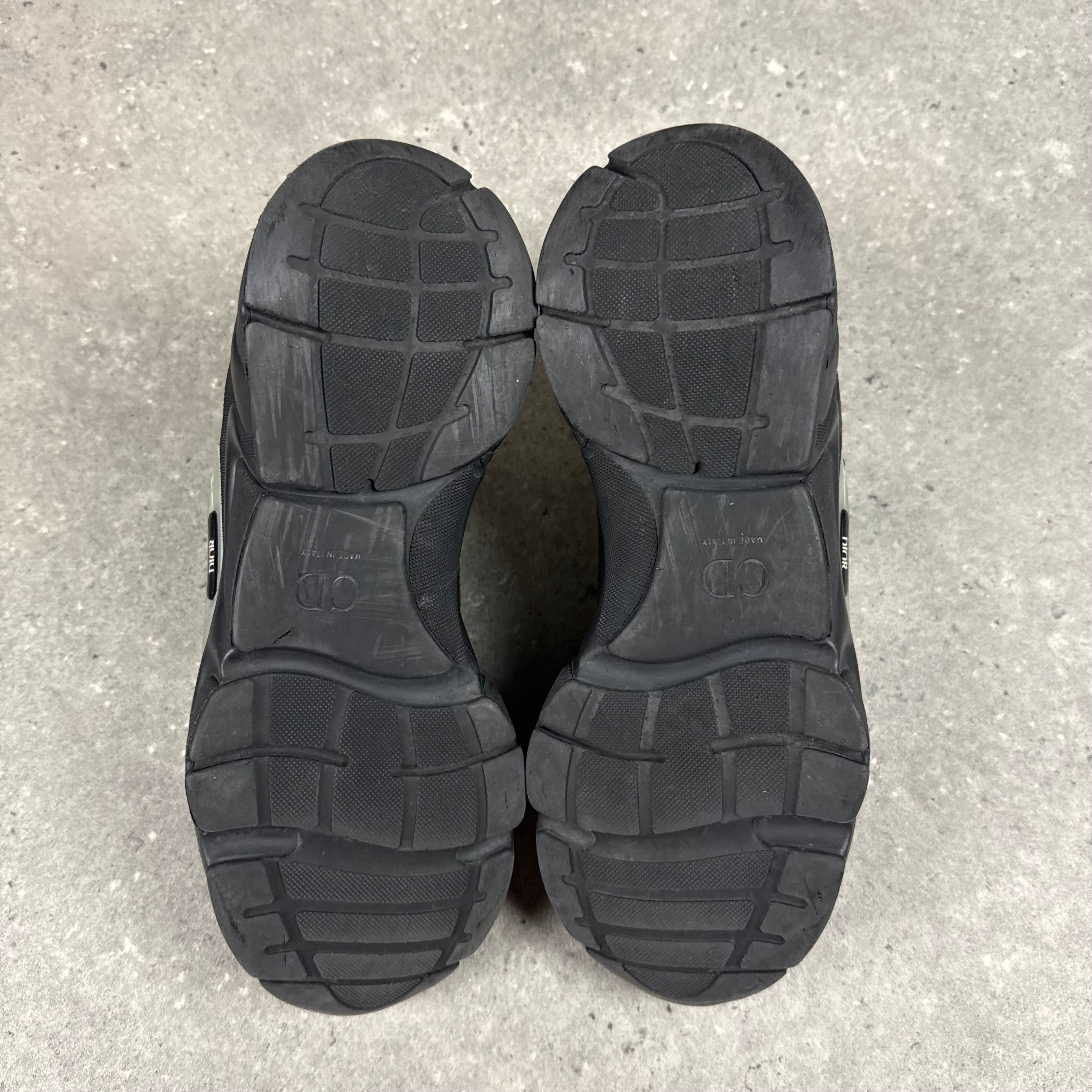 DIOR B22 BLACK - (EU42 / UK8)