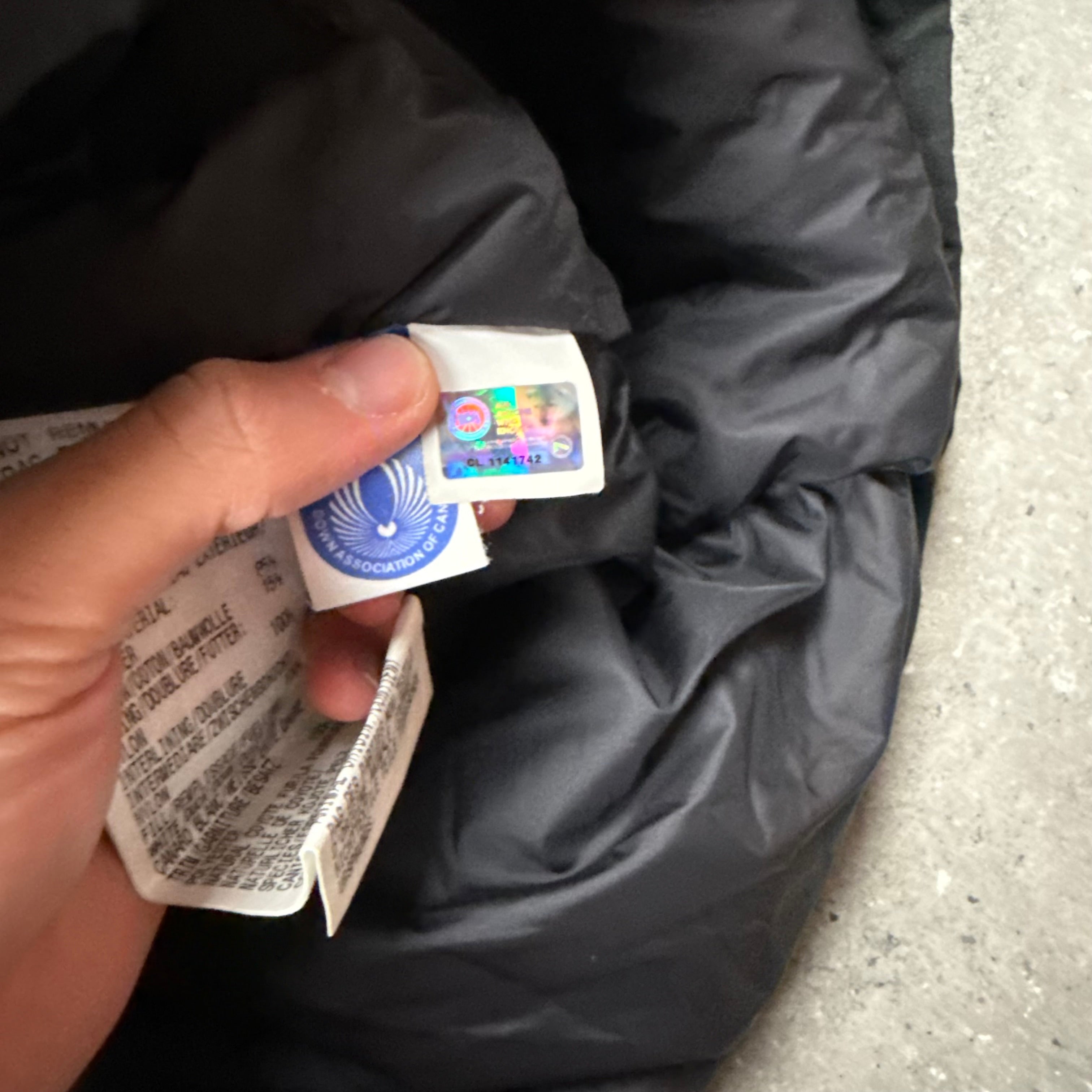 CANADA GOOSE CHATEAU PARKA BLACK - (XS)