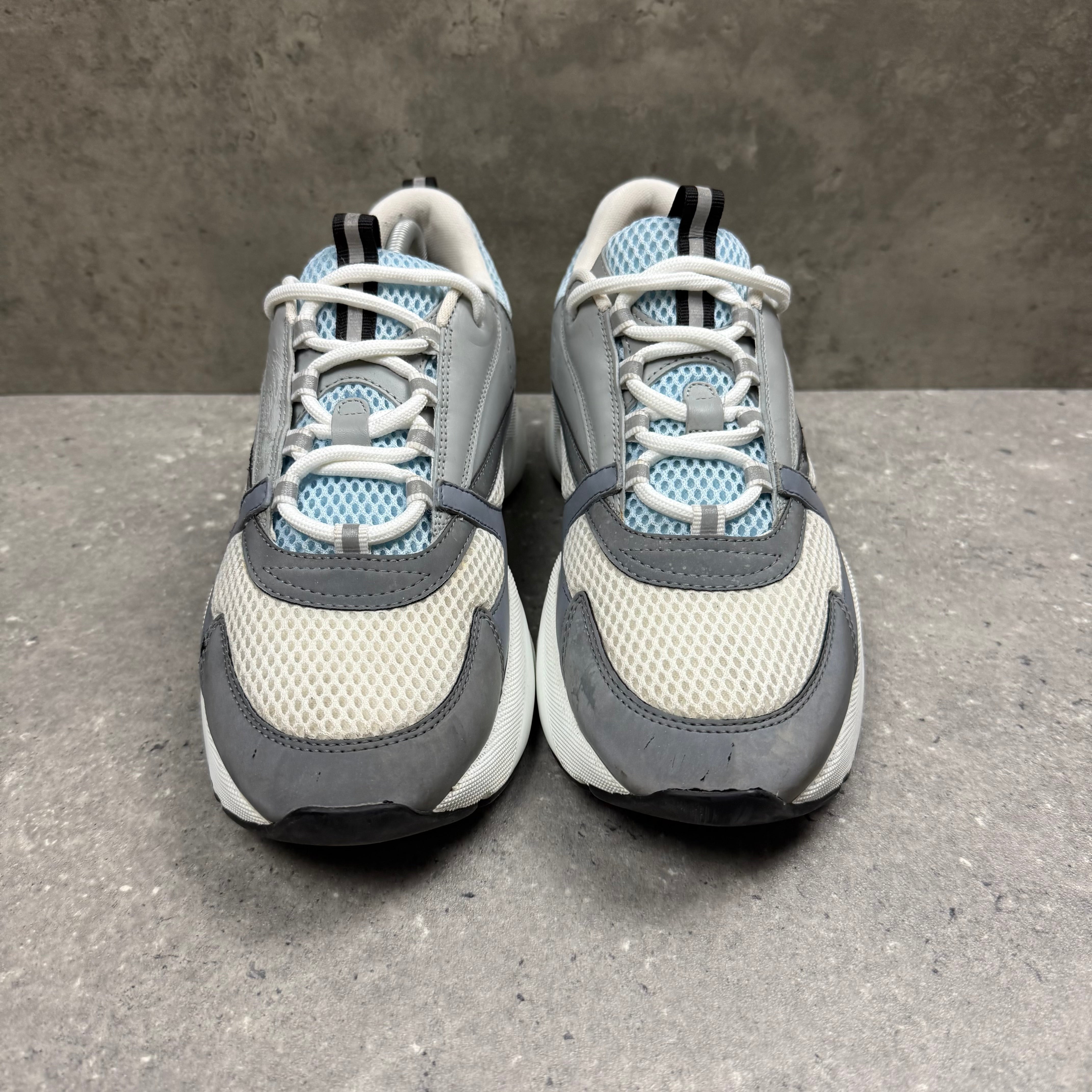 DIOR B22 BABY BLUE - (EU44 / UK10)