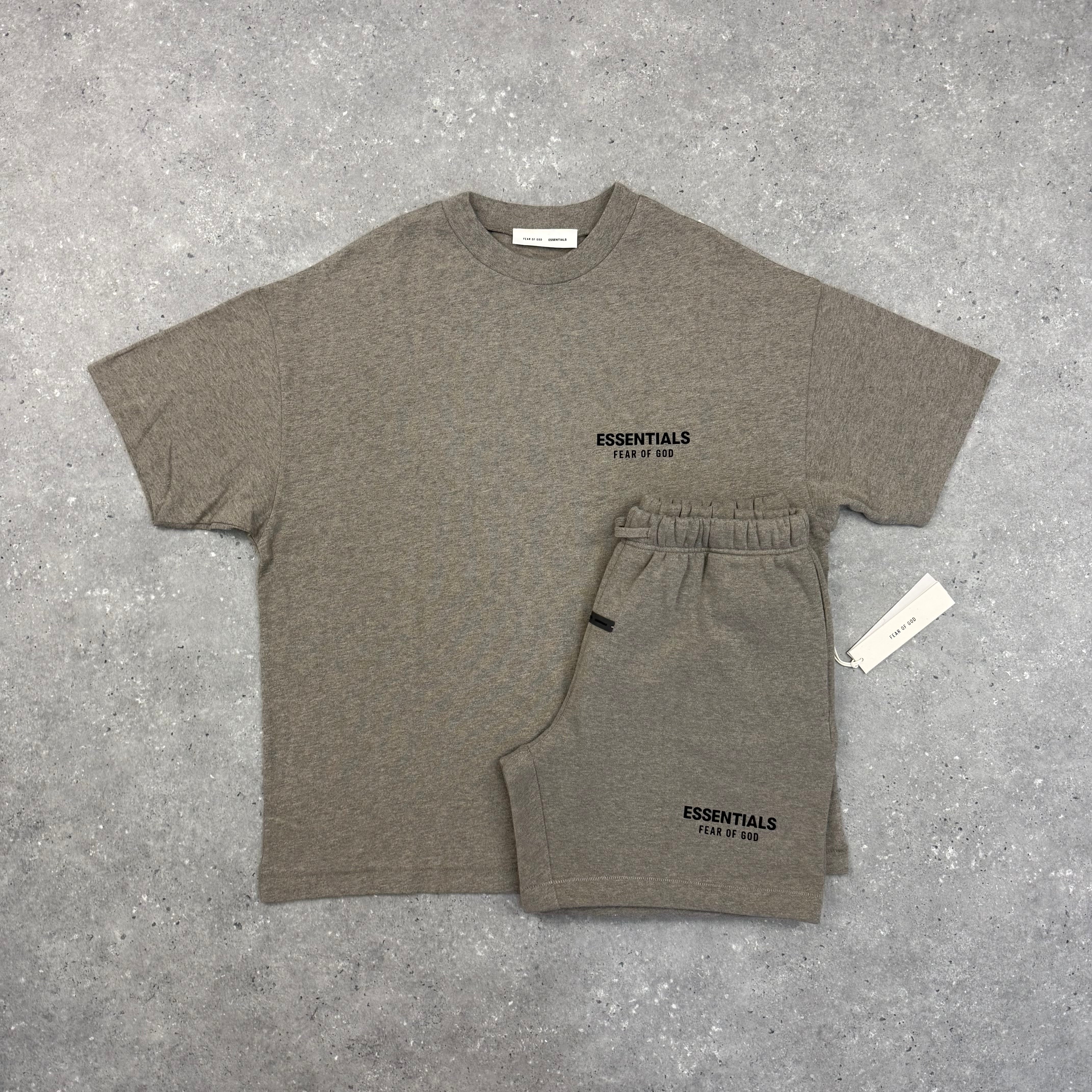 ESSENTIALS SS25 - T-SHIRT & SHORT SET - HEATHER GREY