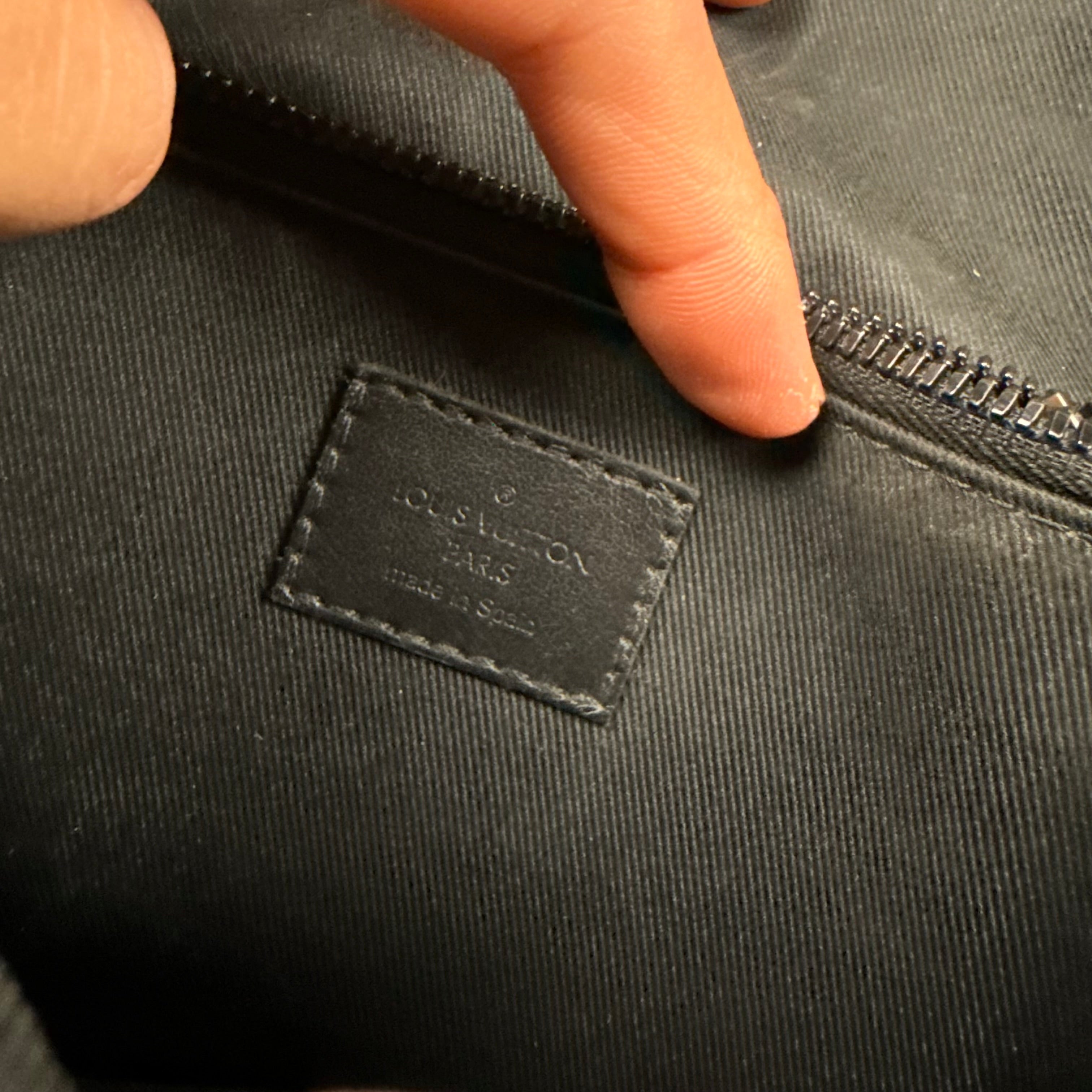 LOUIS VUITTON LOCK CROSS BODY BAG