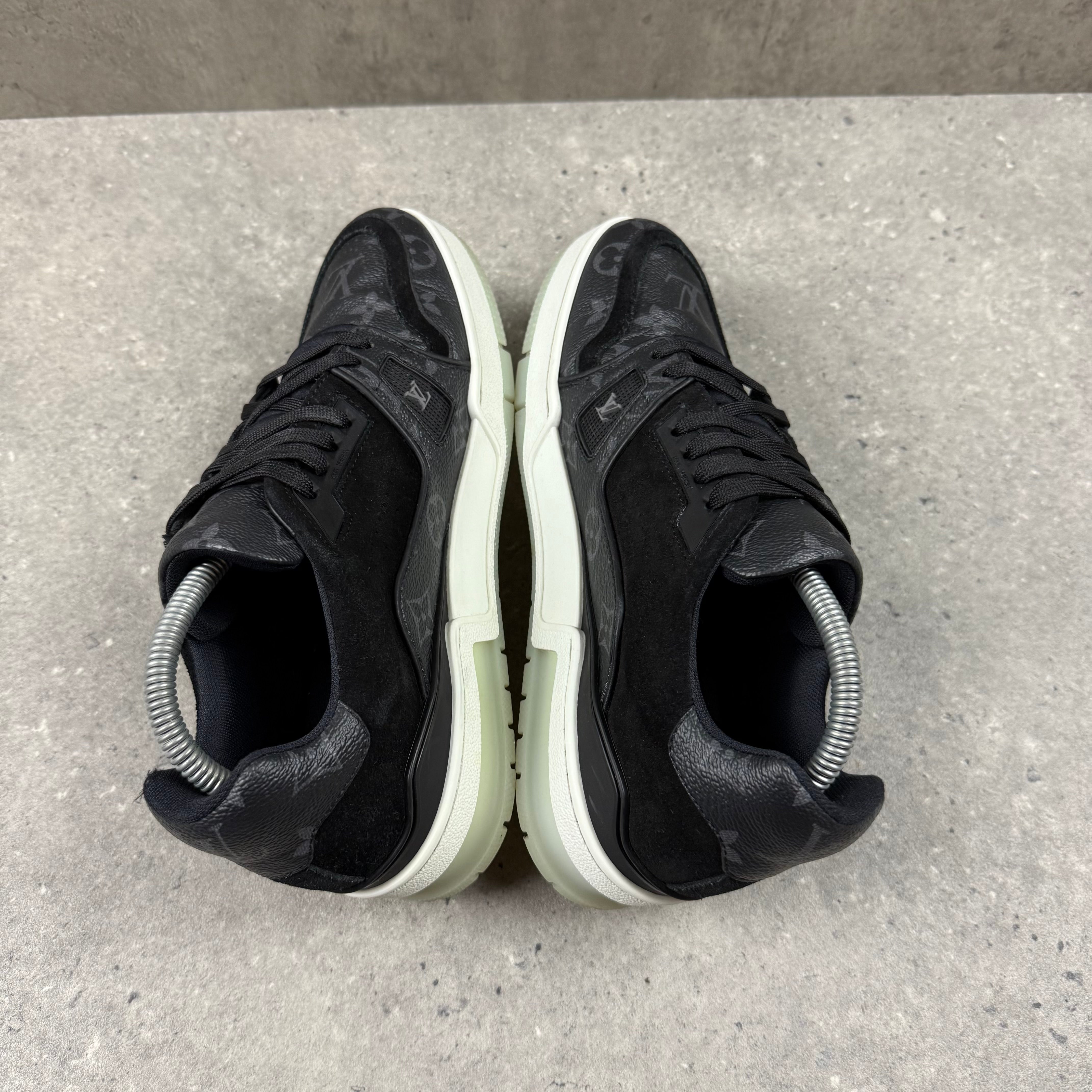 LOUIS VUITTON MONOGRAM ECLIPSE SNEAKERS - EU40 (FITS UK 7)