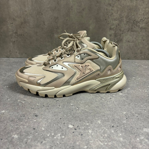 LOUIS VUITTON TACTICS - EU 42 (FITS UK 9/9.5)