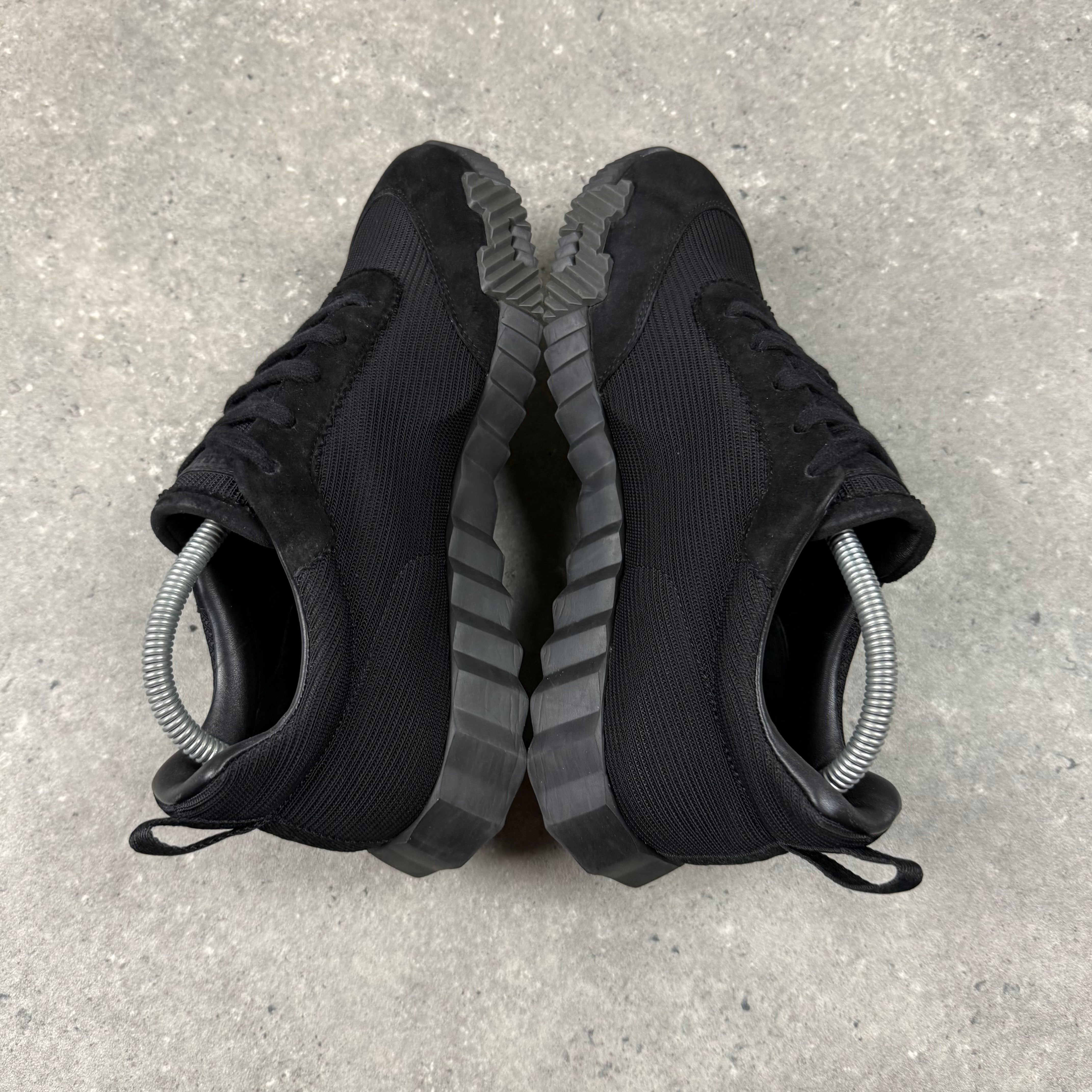 HERMES BOUNCING BLACK - (EU40.5 / UK6.5)