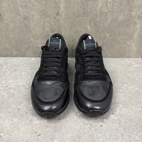 VALENTINO ROCKRUNNER BLACK - (EU42 / UK8)