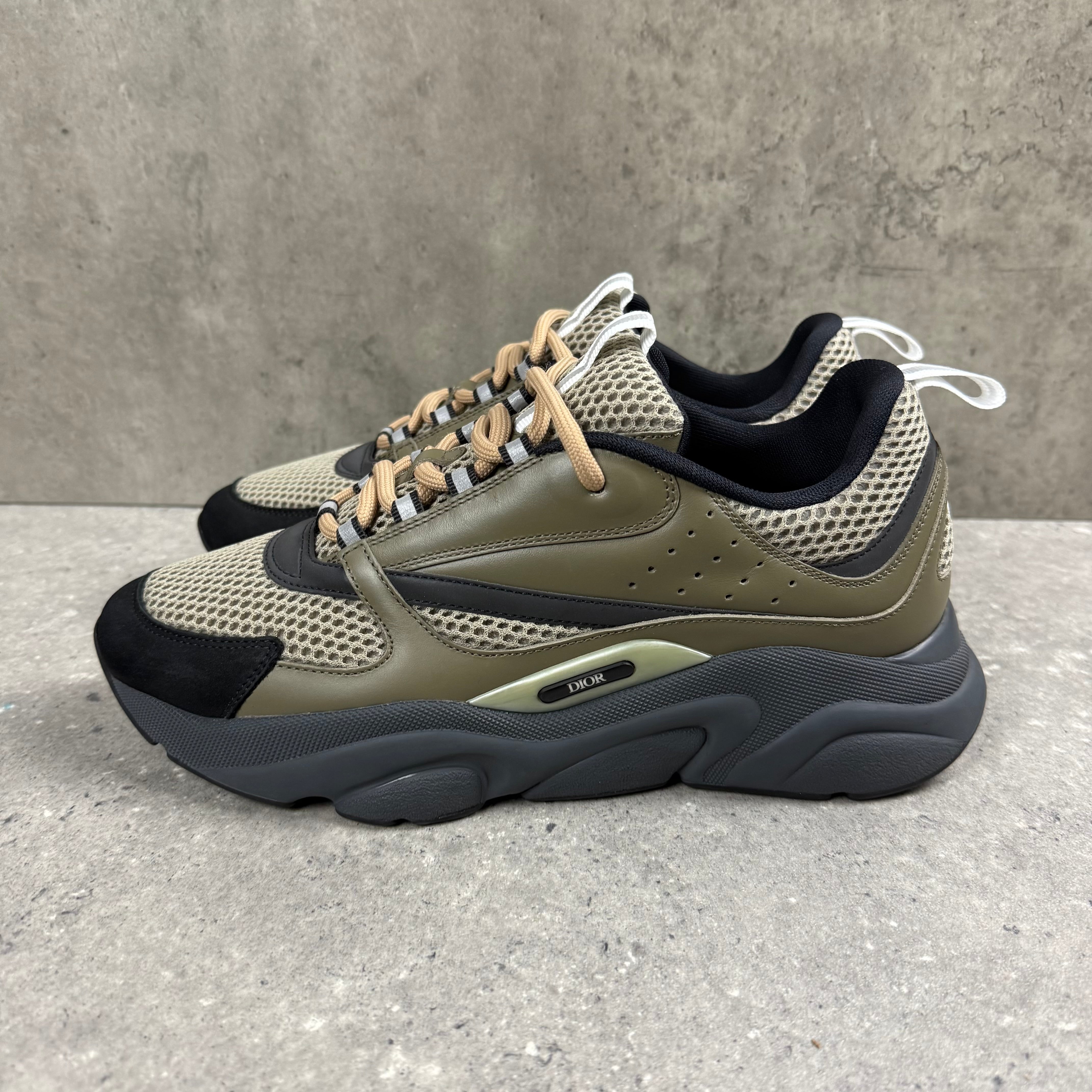 DIOR B22 KHAKI - (EU42 / UK8)