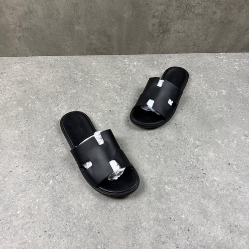 HERMES IZMIR SANDALS BLACK  - (EU43 / UK9)