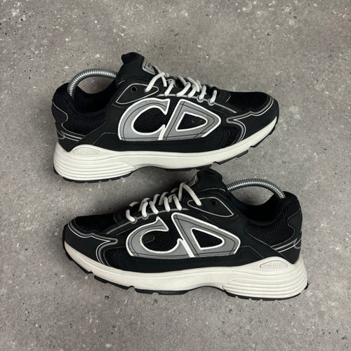 DIOR B30 BLACK - (EU 40.5 / UK 6.5)