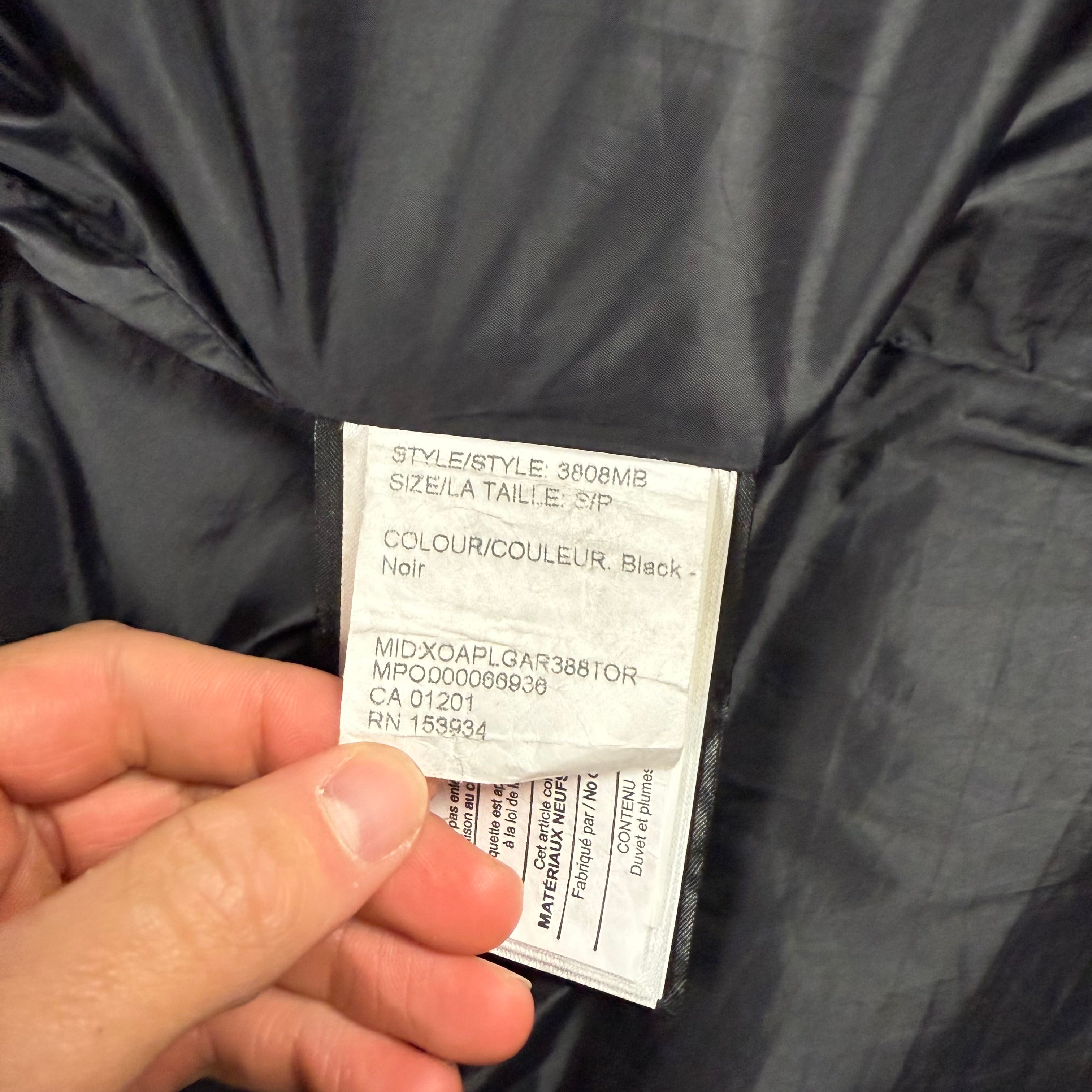 CANADA GOOSE WYNDHAM BLACK BADGE - (S)