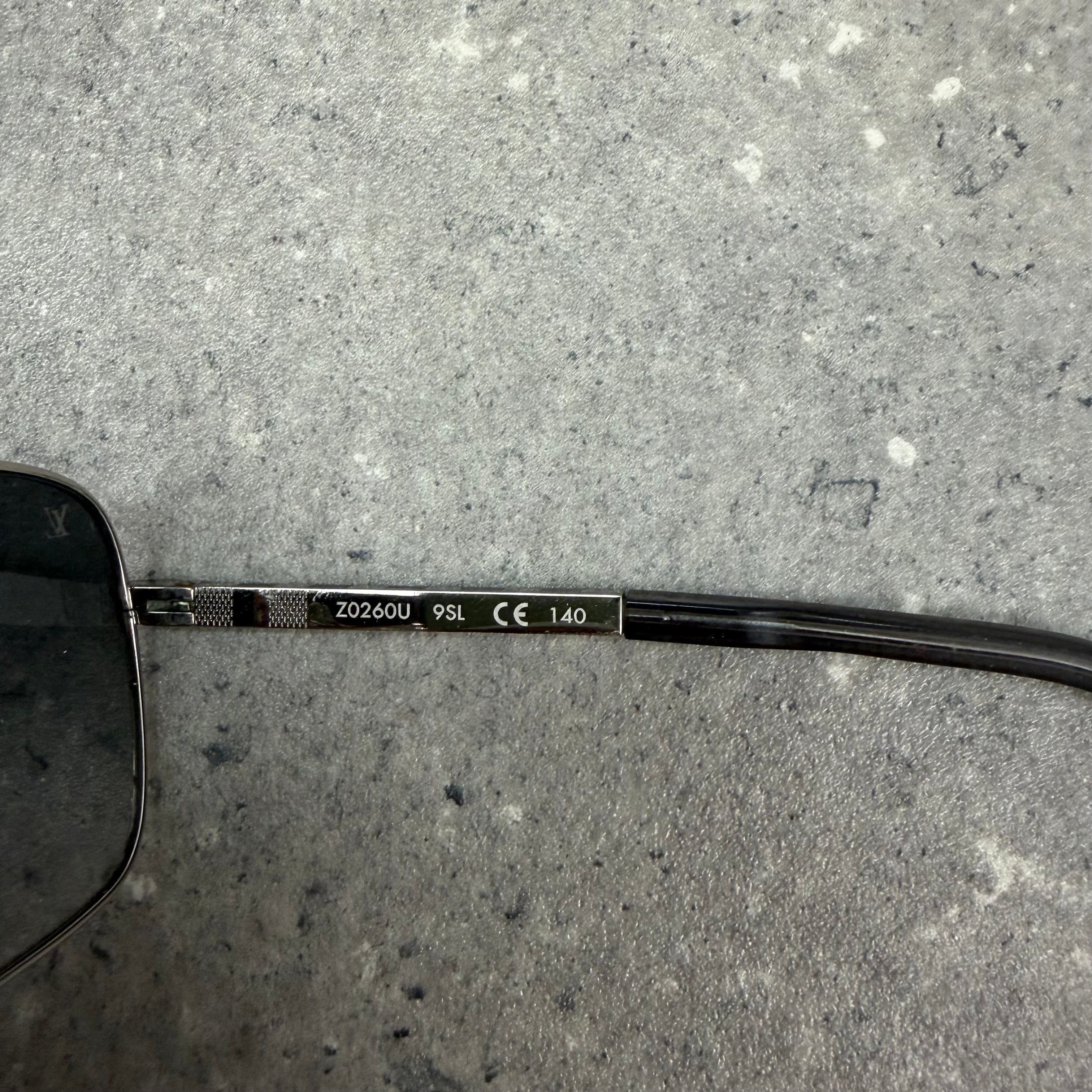 LOUIS VUITTON ATTITUDE SUNGLASSES SILVER