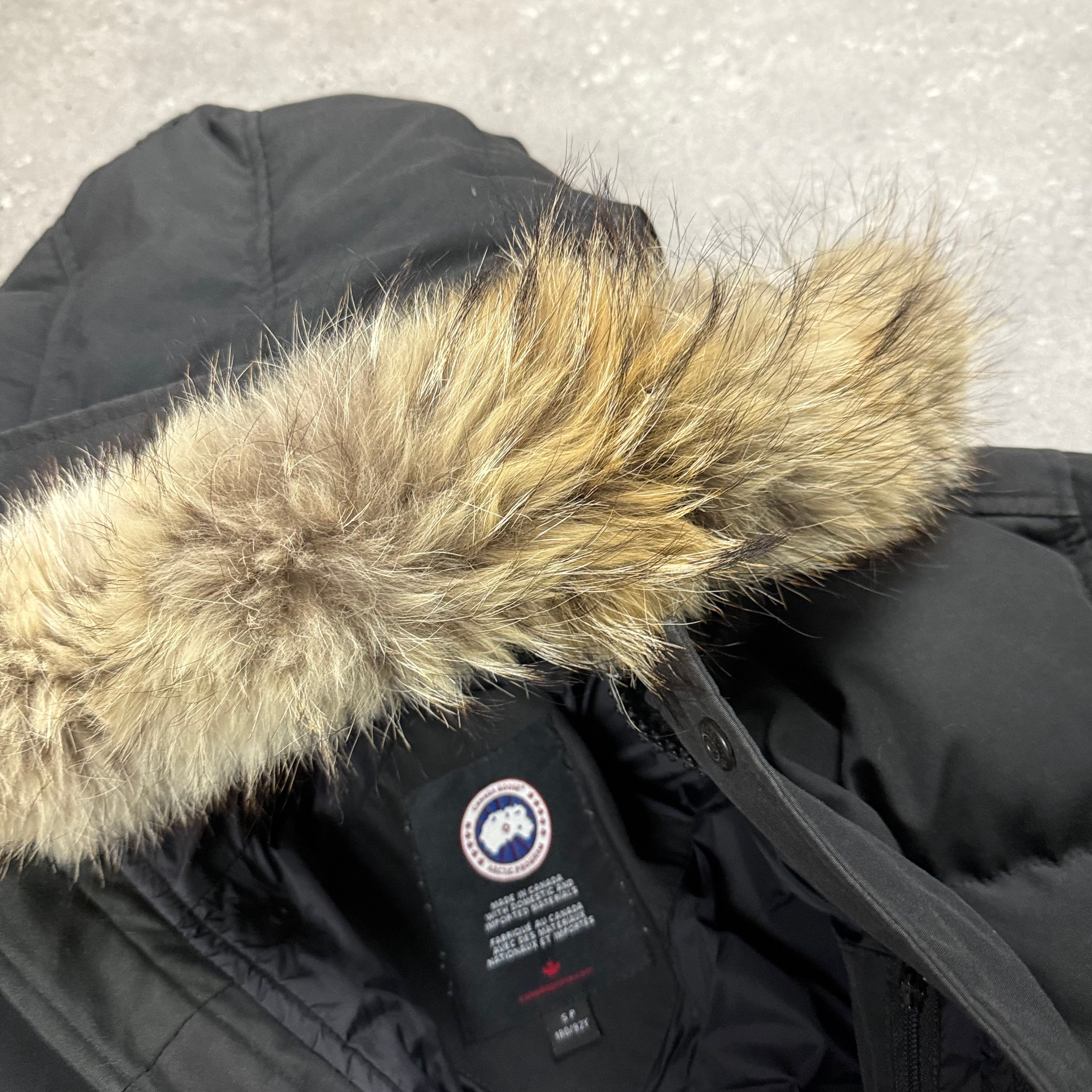 CANADA GOOSE CARSON PARKA  BLACK  - (S)