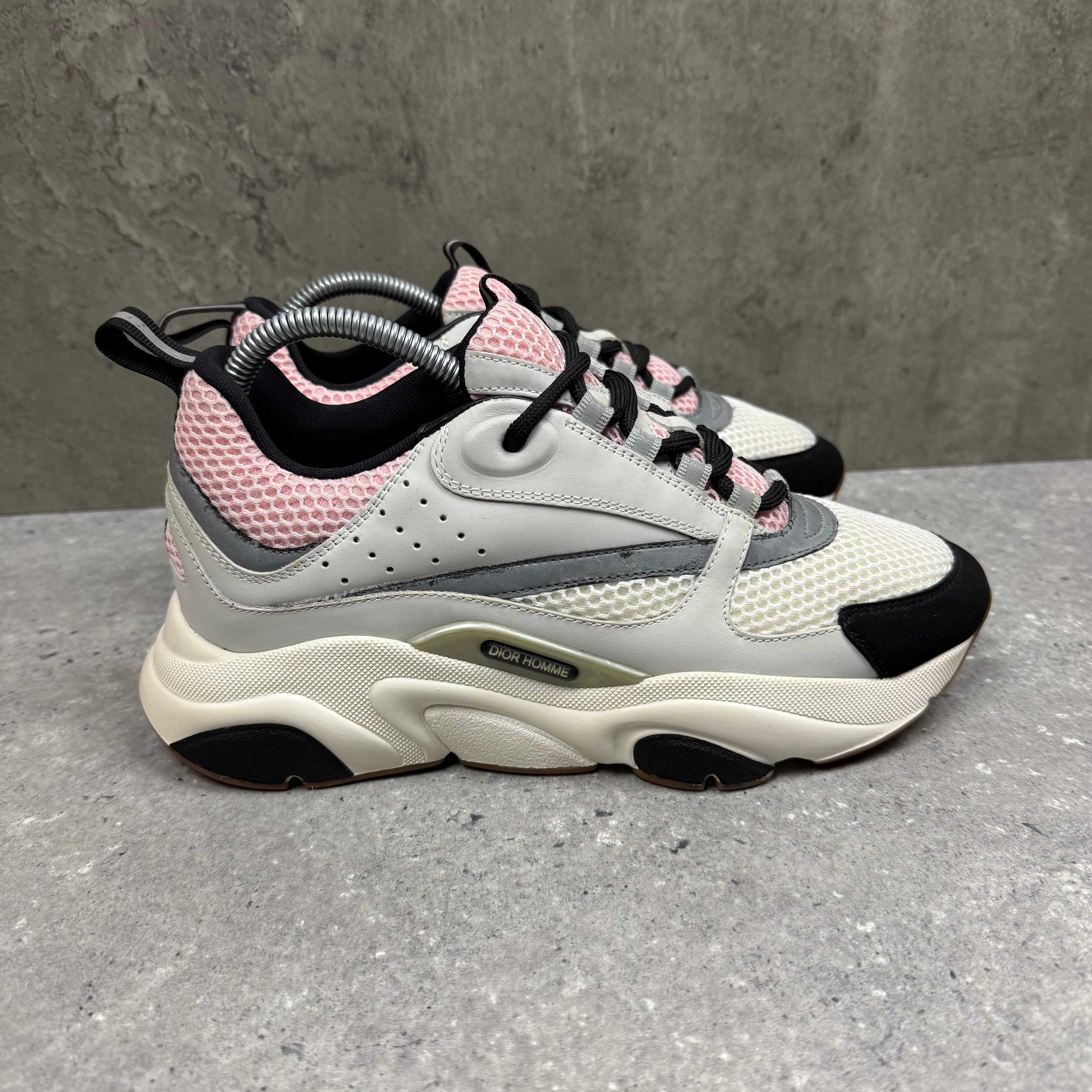 DIOR B22 PINK - (EU40 / UK6)