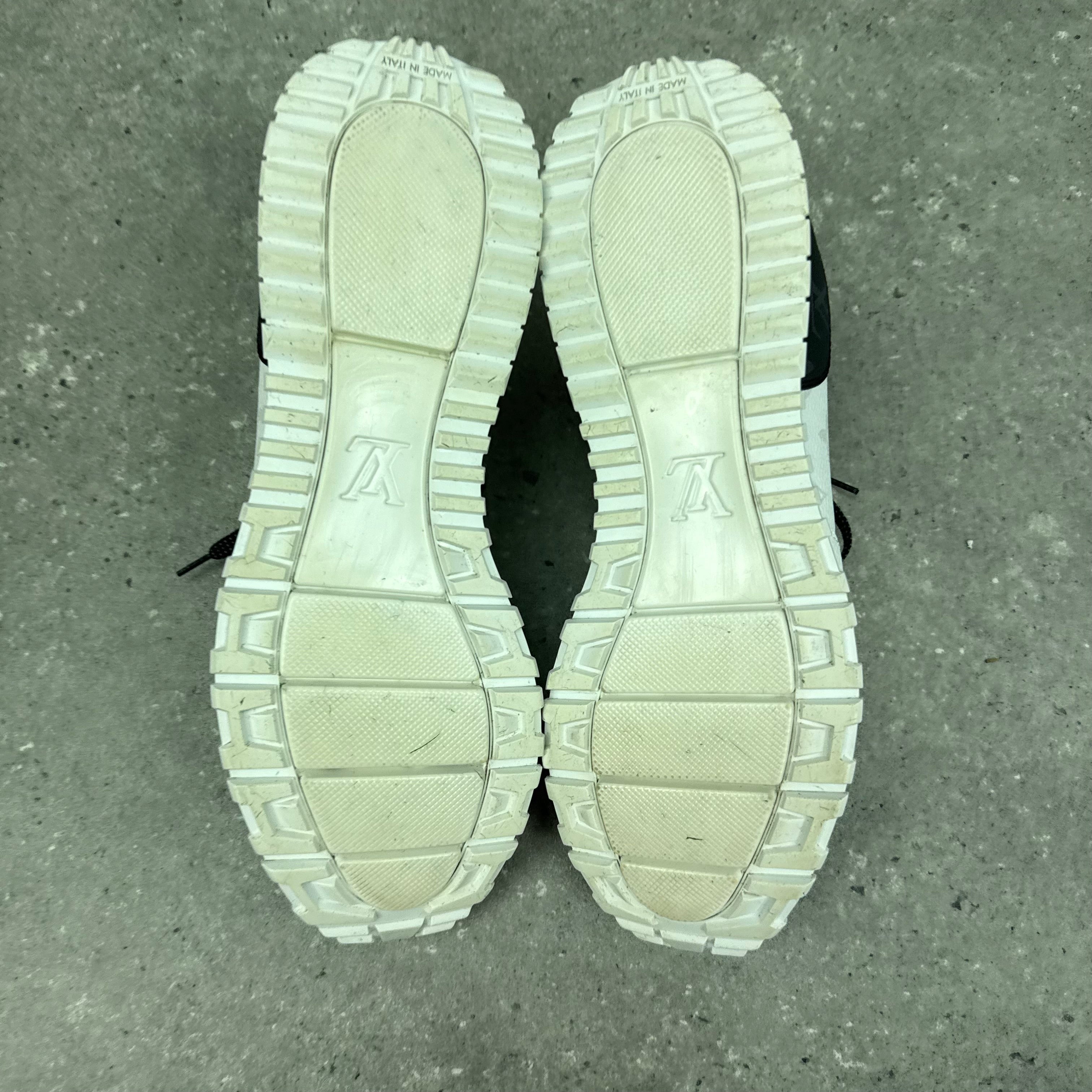LOUIS VUITTON MONOGRAM RUNAWAYS - EU42 (FITS UK 9)